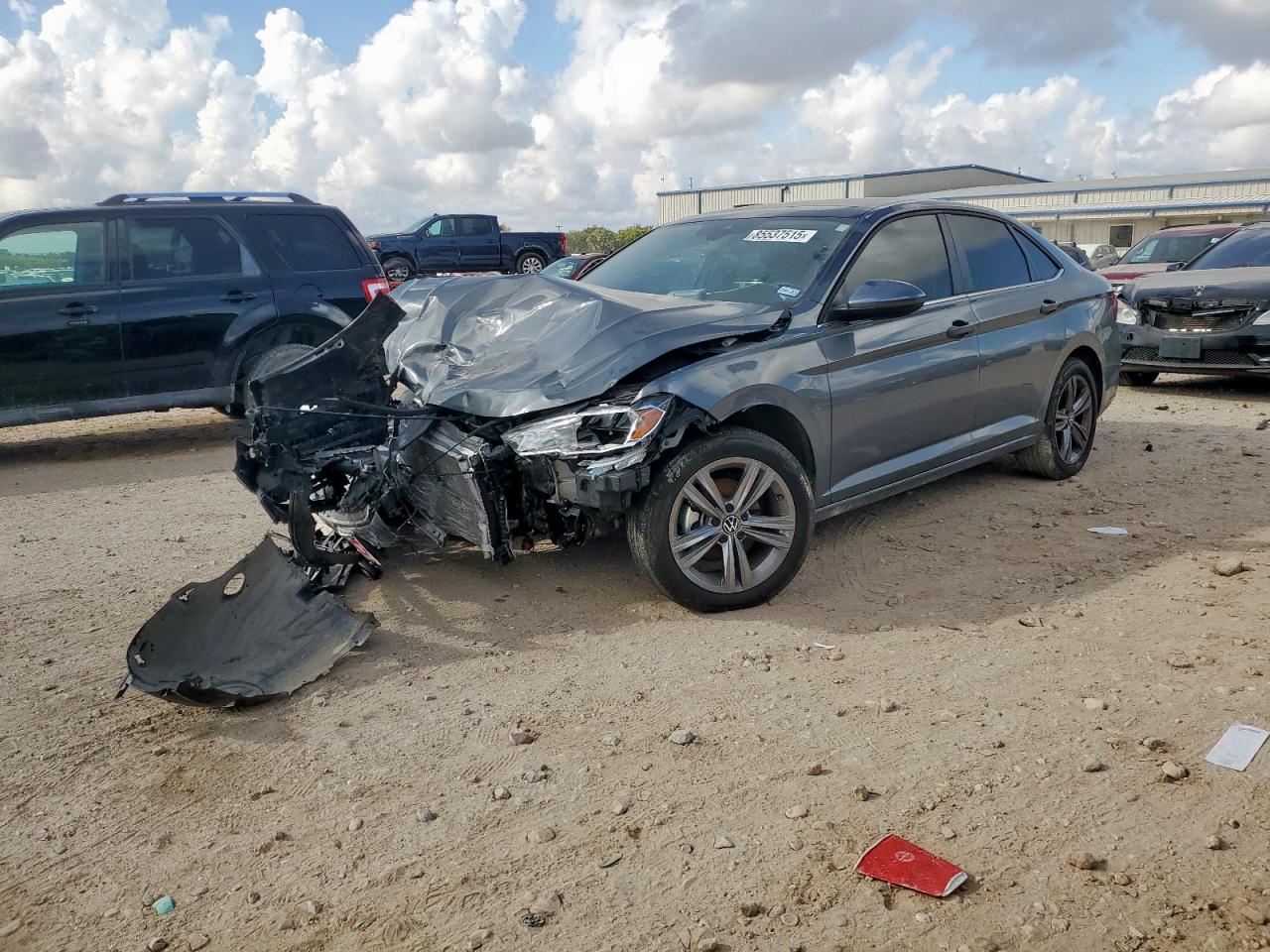 3VW7M7BU4PM061884