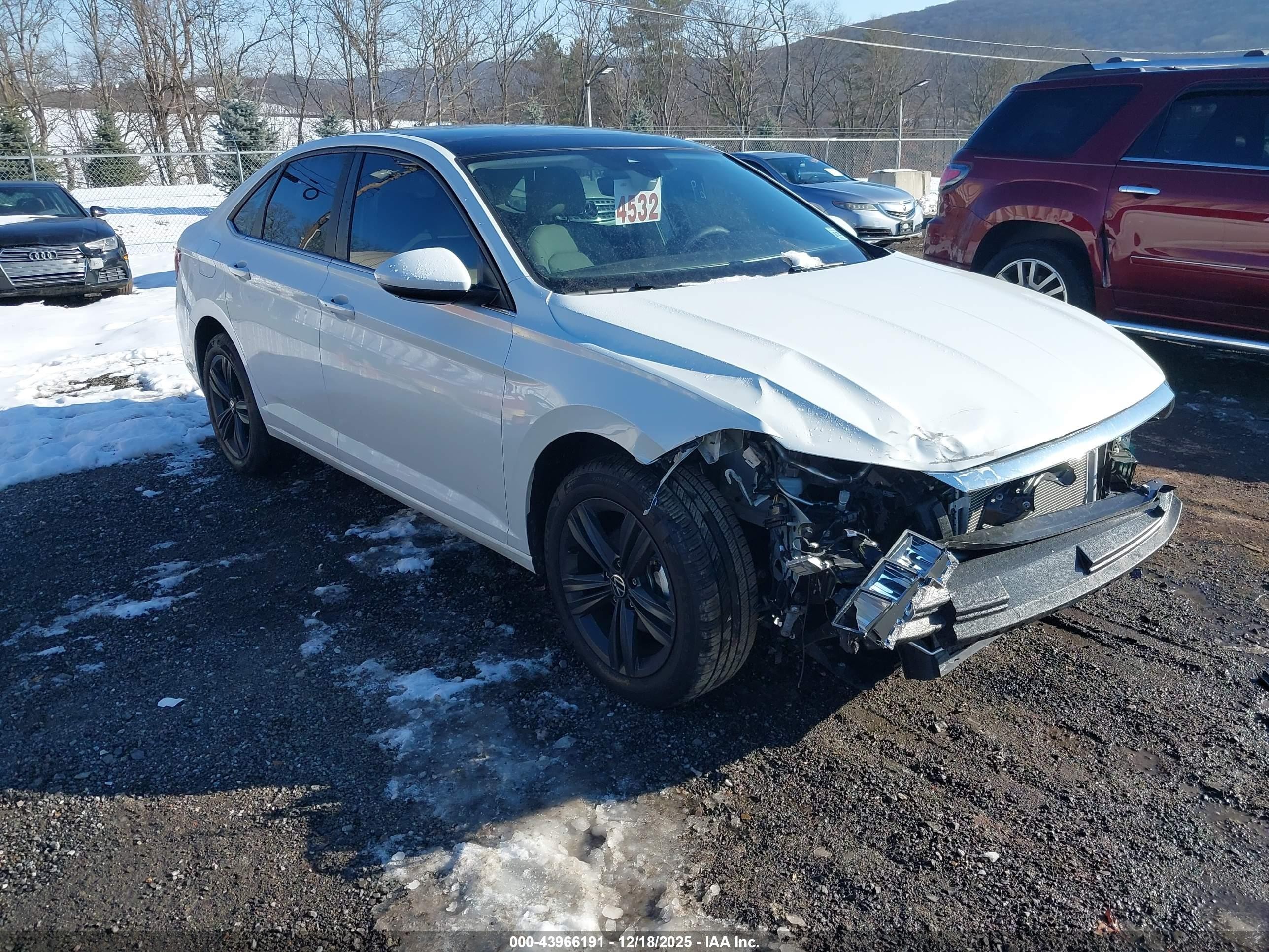 3VW7M7BU7RM051787