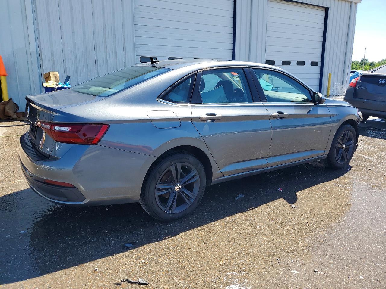 2024 Volkswagen Jetta Se Charcoal vin: 3VW7M7BU8RM017129