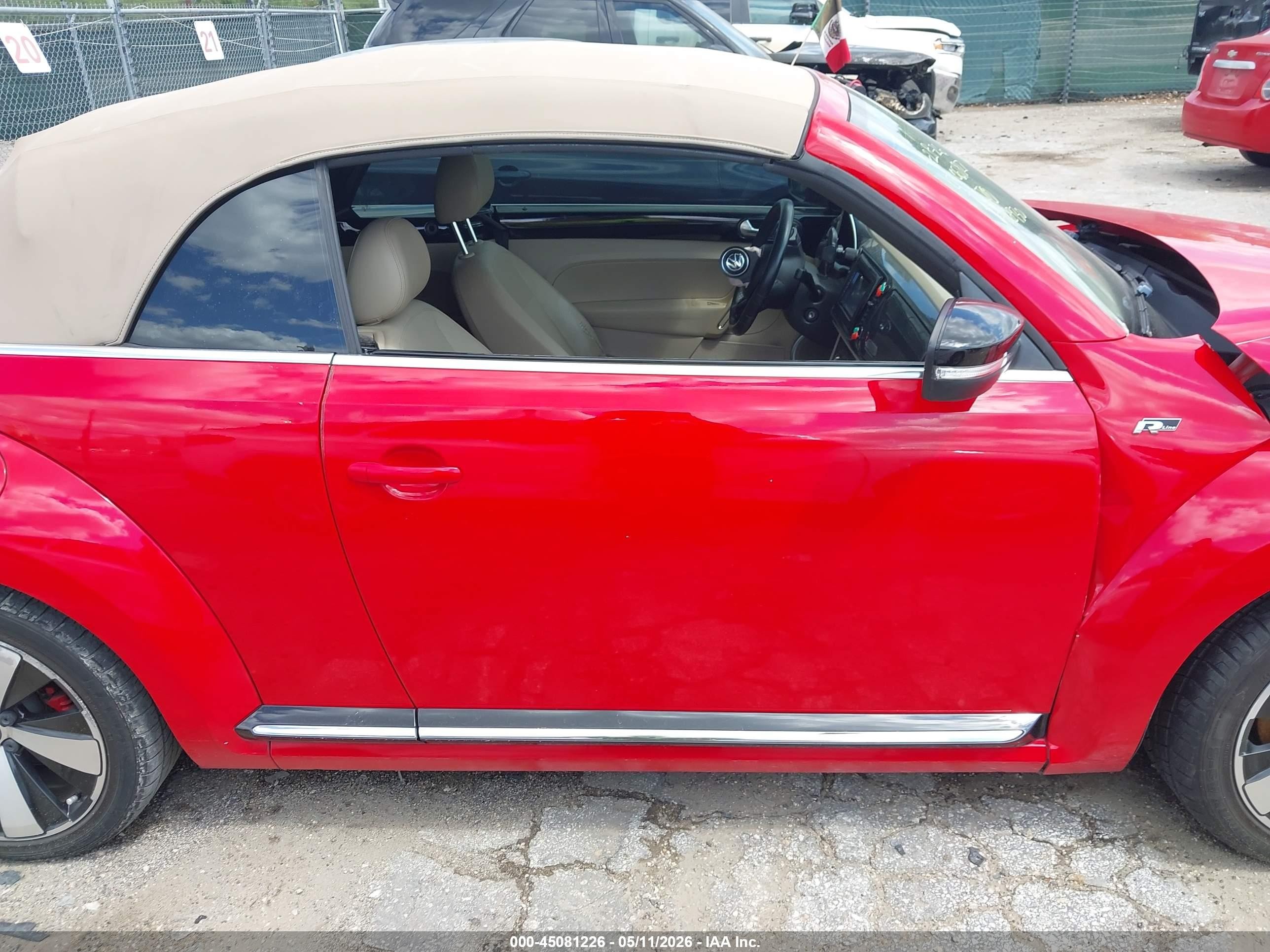 2015 Volkswagen Beetle 2.0t R-line Red vin: 3VW7S7AT1FM806930