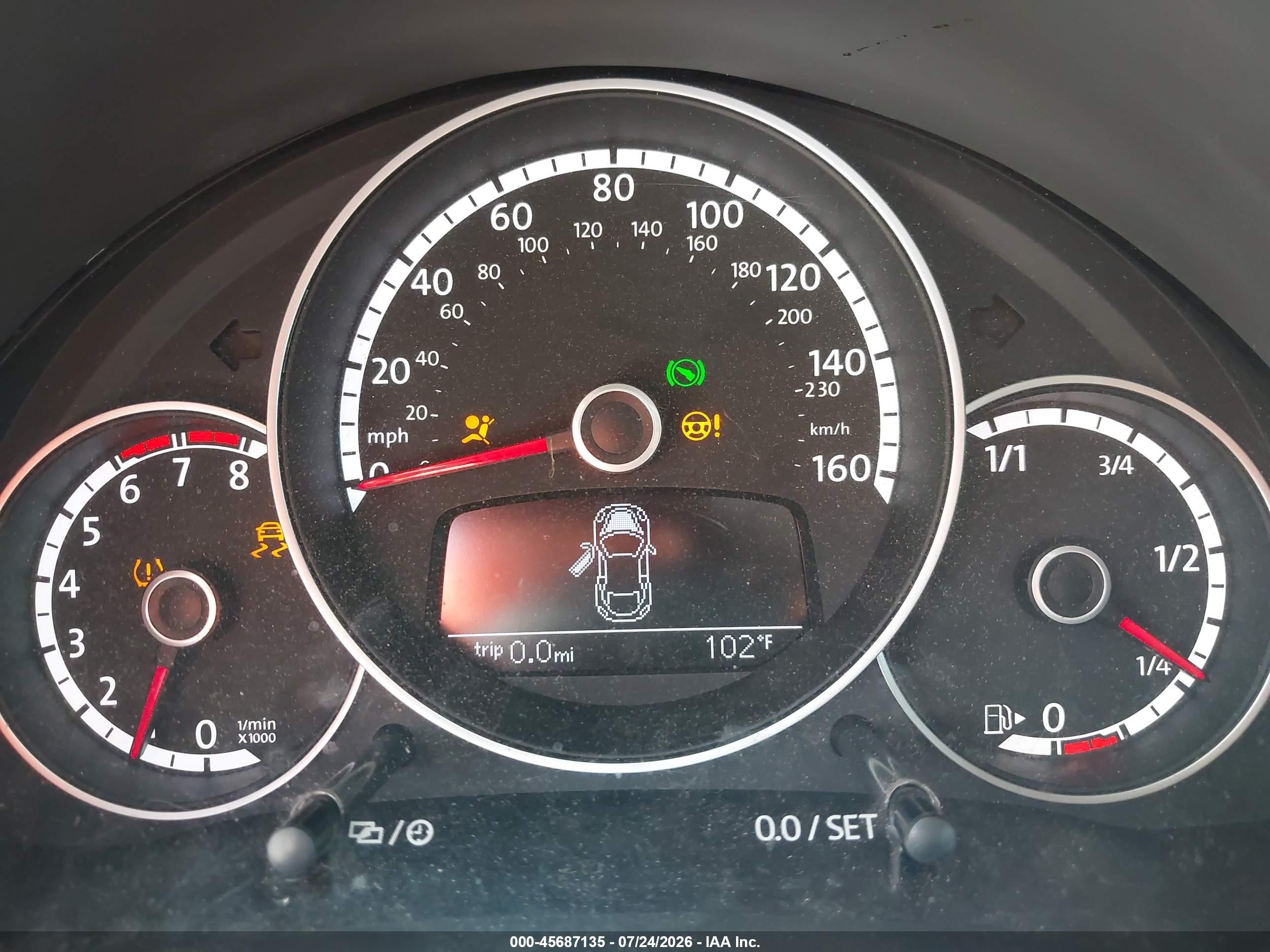2015 Volkswagen Beetle 2.0t R-line Белый vin: 3VW7S7AT8FM812093