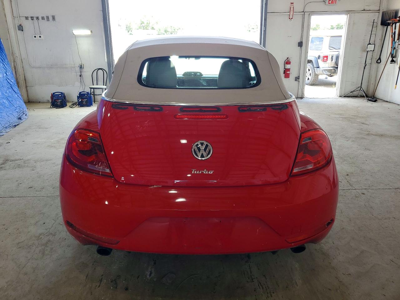 2014 Volkswagen Beetle Turbo Red vin: 3VW7T7AT1EM804901