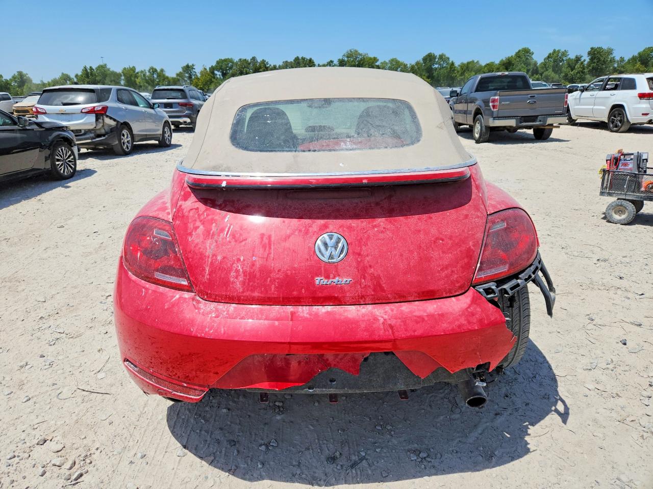 2015 Volkswagen Beetle R-line Red vin: 3VW7T7AT2FM810241