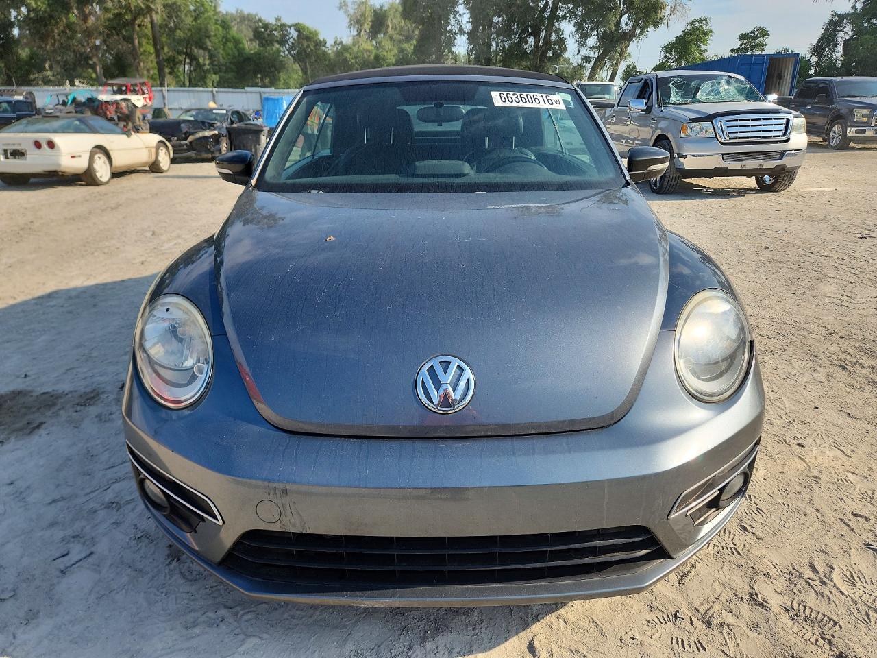 2013 Volkswagen Beetle Turbo Gray vin: 3VW7T7AT4DM822744