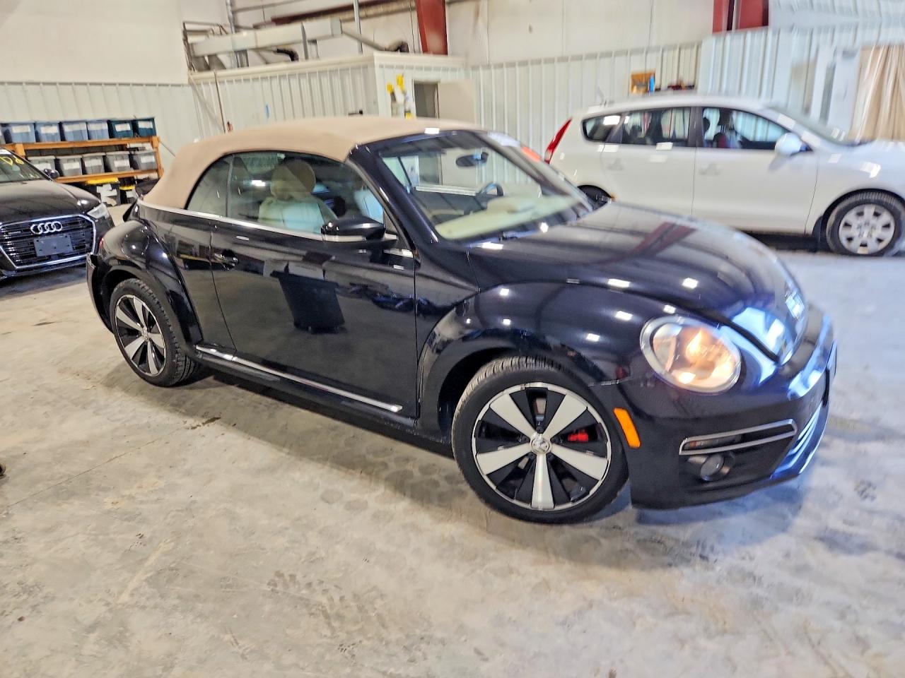 2013 Volkswagen Beetle Turbo Черный vin: 3VW7T7AT5DM821277