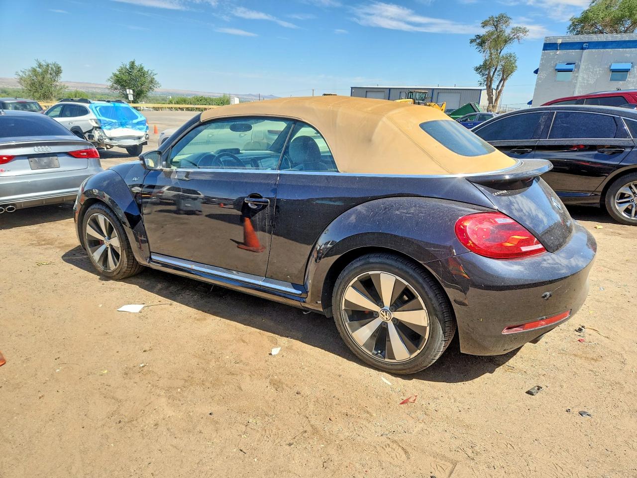 2014 Volkswagen Beetle Turbo Black vin: 3VW7T7AT6EM802495