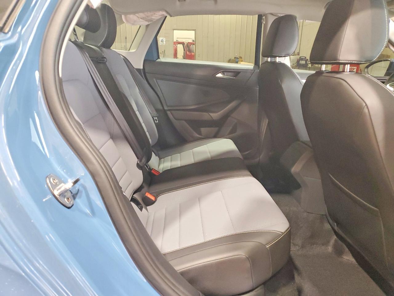 2025 Volkswagen Jetta Se Blue vin: 3VW7X7BU5SM066396