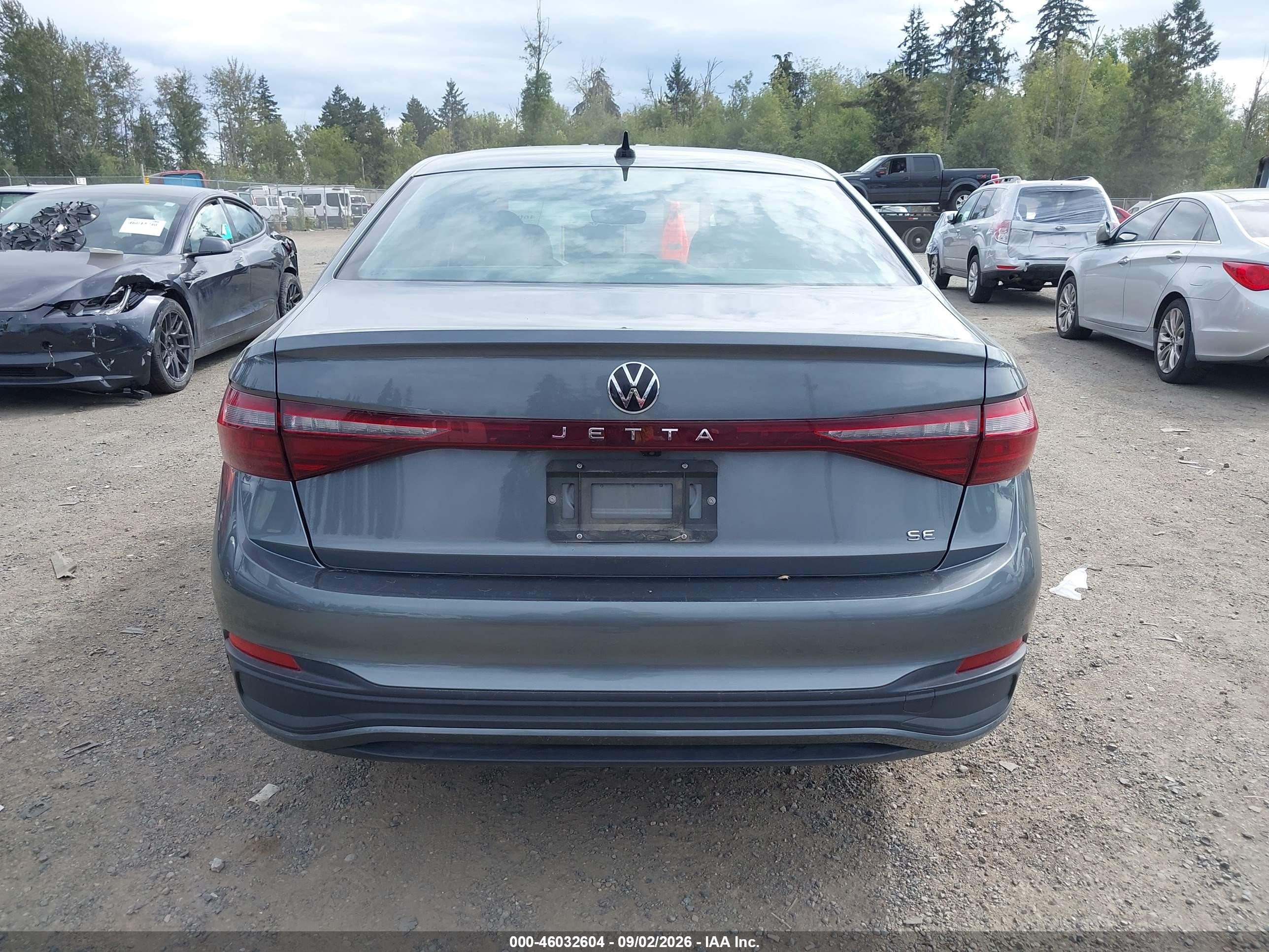 2025 Volkswagen Jetta 1.5t Se Gray vin: 3VW7X7BU9SM085291