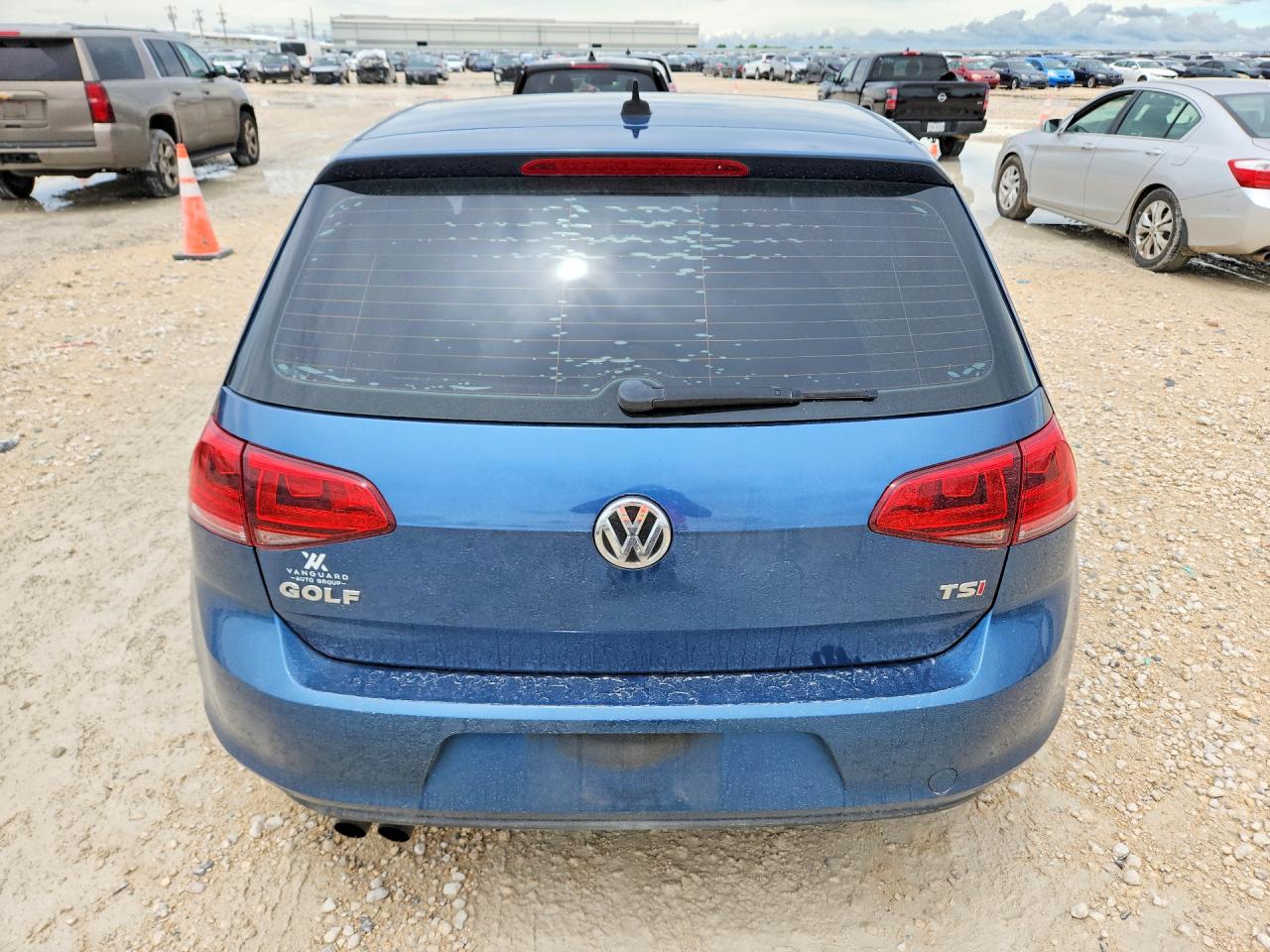 2015 Volkswagen Golf Blue vin: 3VW817AUXFM069775