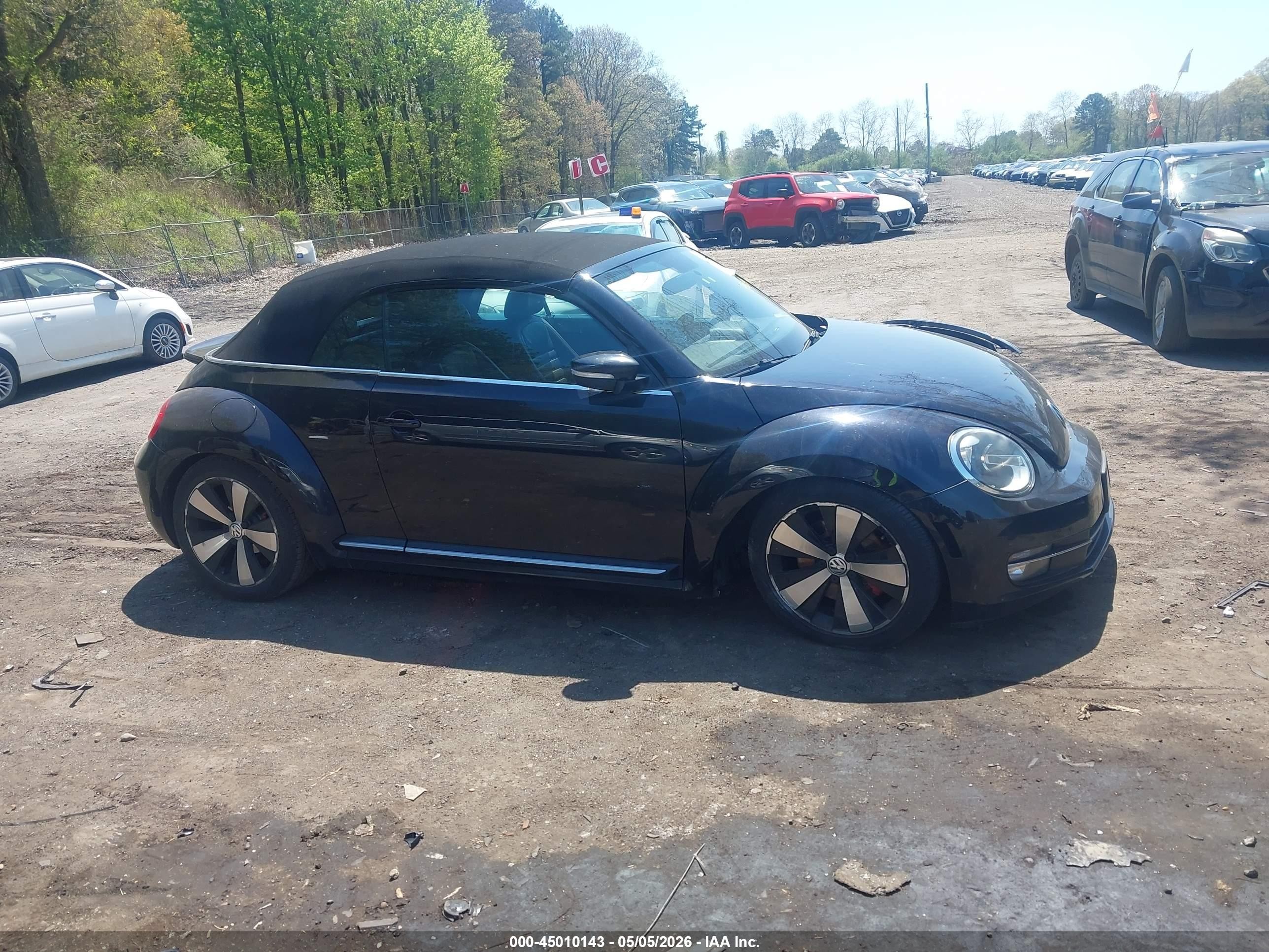 2013 Volkswagen Beetle Turbo Черный vin: 3VW8A7ATXDM811337