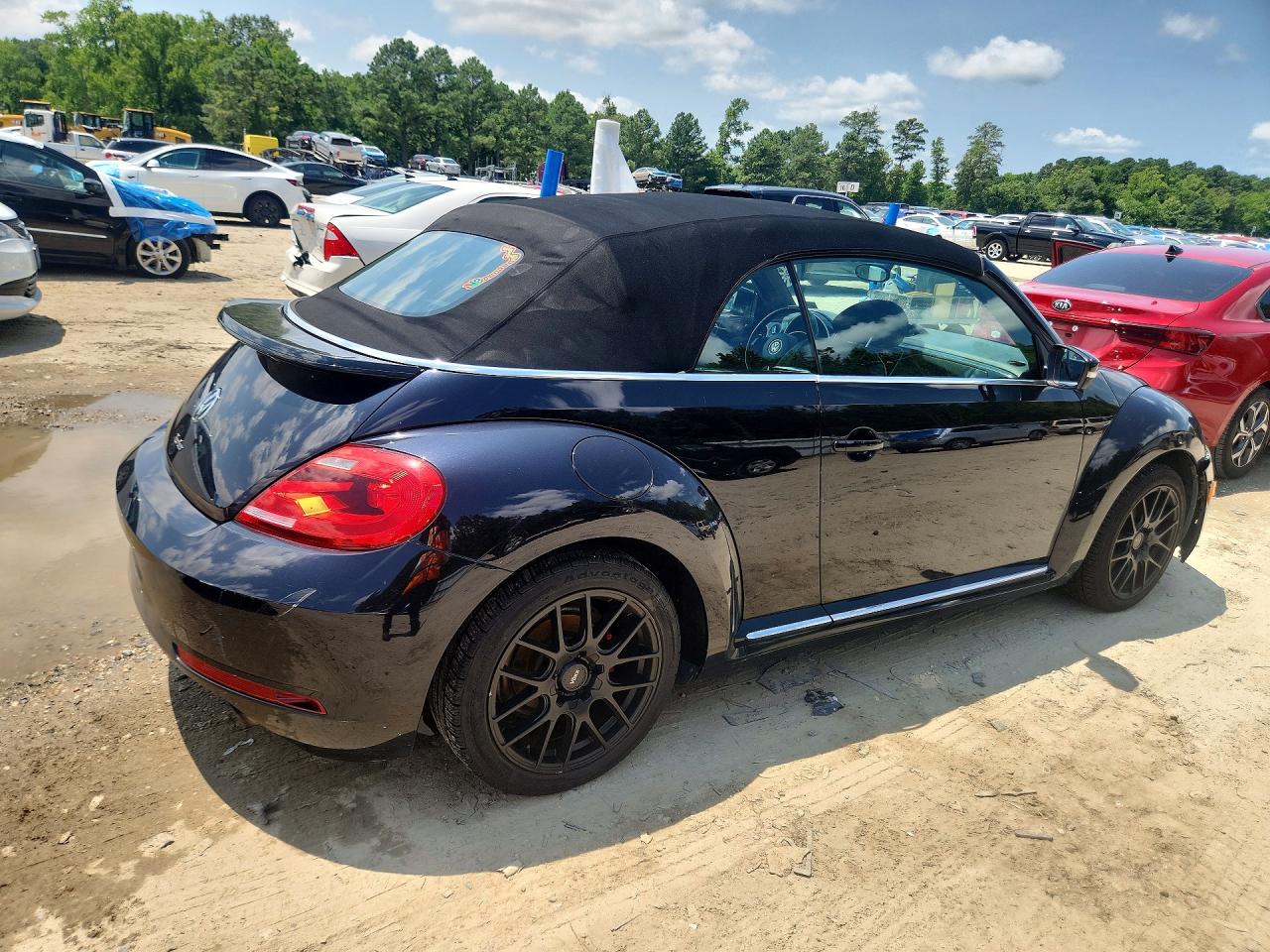 2013 Volkswagen Beetle Turbo Black vin: 3VW8T7AT6DM819607