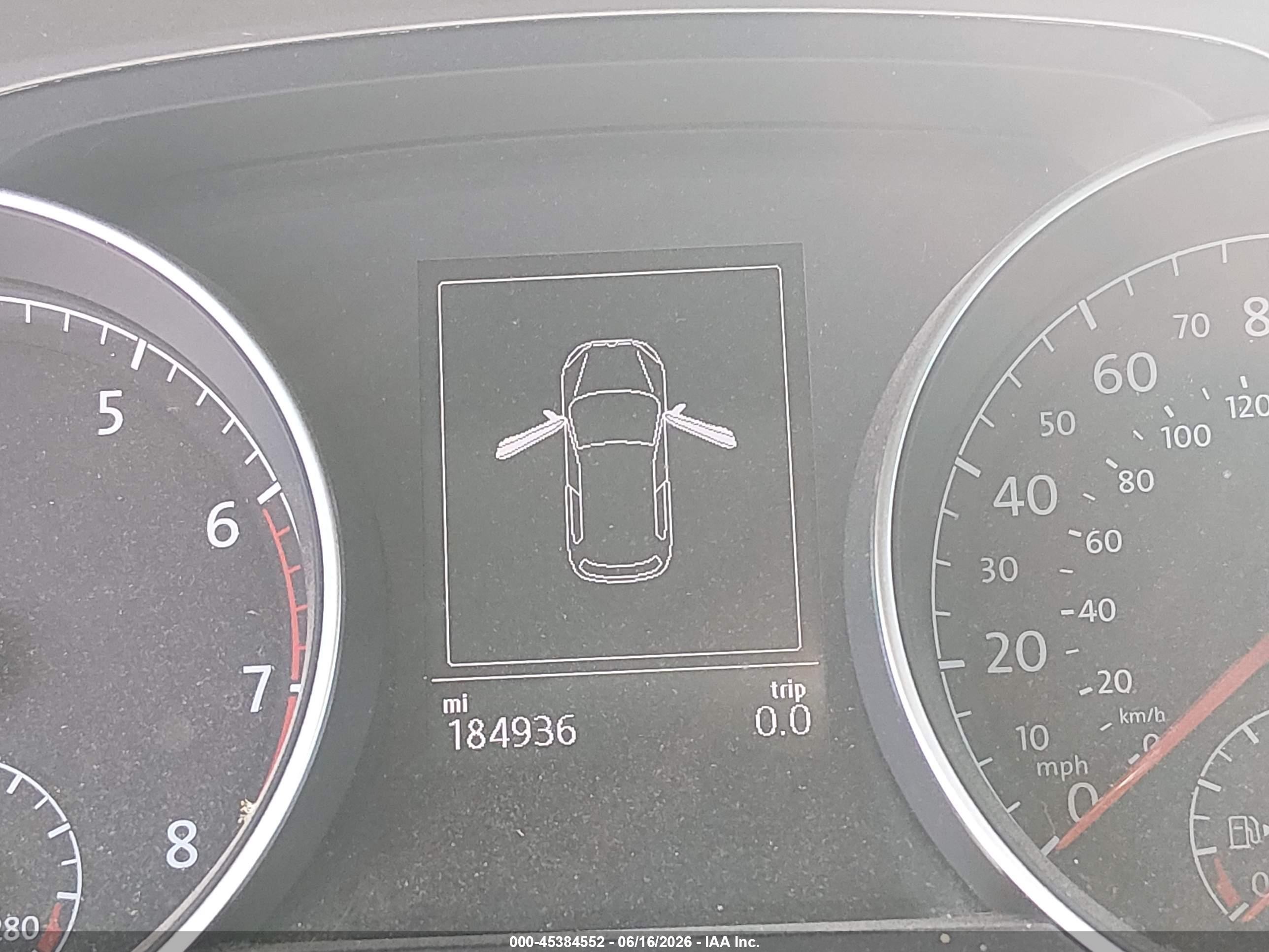 2015 Volkswagen Golf Tsi S 2-door Белый vin: 3VW917AU5FM063337