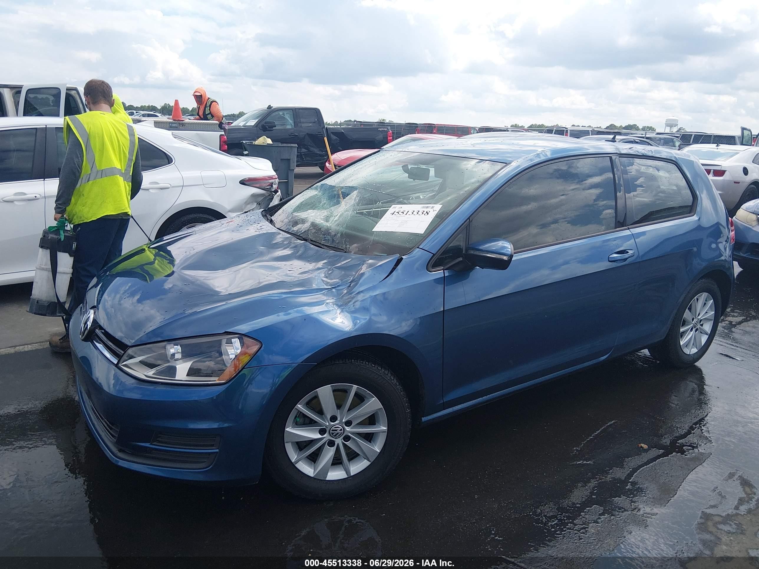 2015 Volkswagen Golf Tsi S 2-door Blue vin: 3VW917AUXFM067528