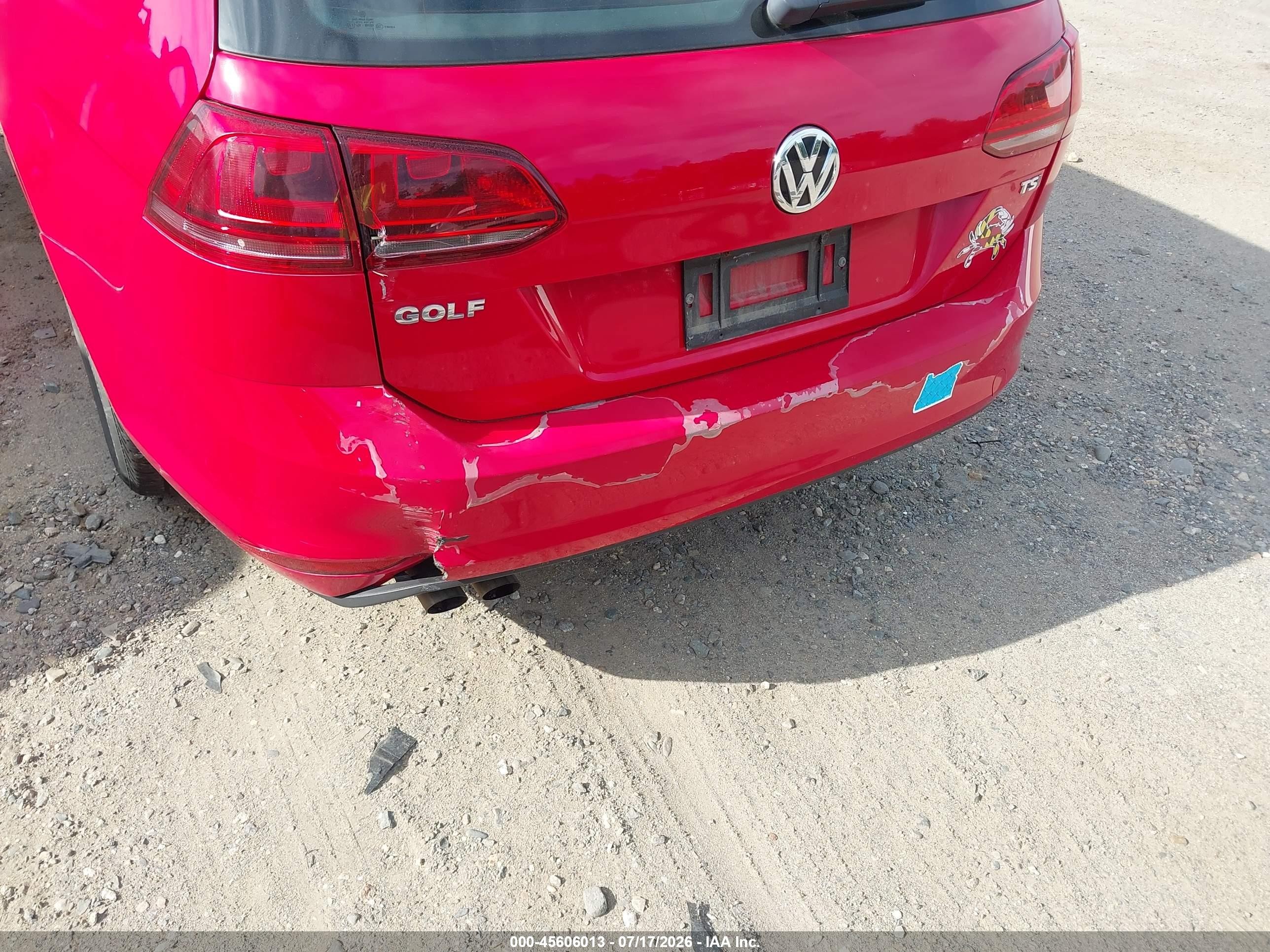 2015 Volkswagen Golf Sportwagen Tsi S 4-door Red vin: 3VWA17AU2FM505889