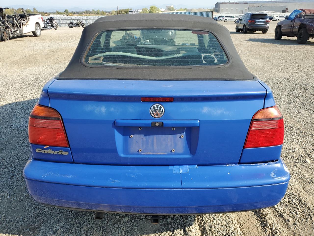 1998 Volkswagen Cabrio Blue vin: 3VWAB81E7WM808176