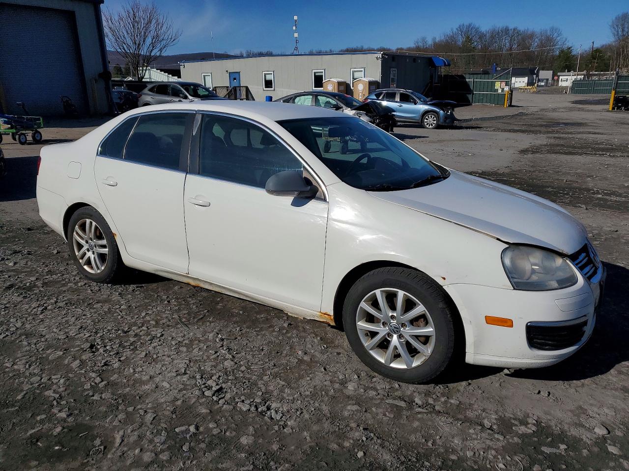2009 Volkswagen Jetta White vin: 3VWAL7AJ7AM028918