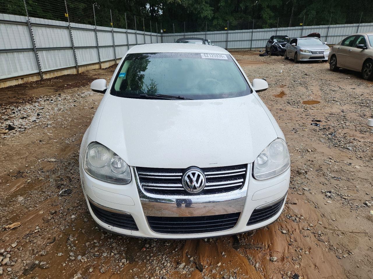 2010 Volkswagen Jetta Limited White vin: 3VWAX7AJ2AM153152
