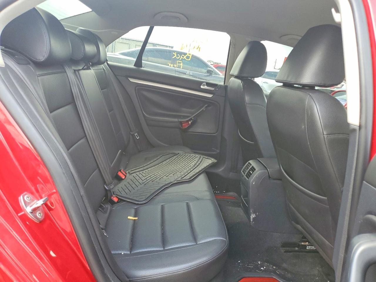 2010 Volkswagen Jetta Limited Красный vin: 3VWAX7AJ5AM117178