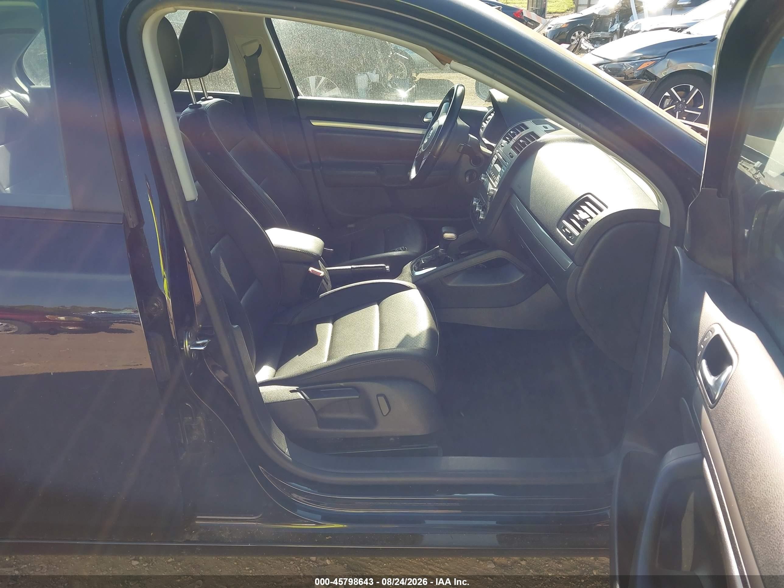 2010 Volkswagen Jetta Limited Edition Black vin: 3VWAX7AJ9AM072665