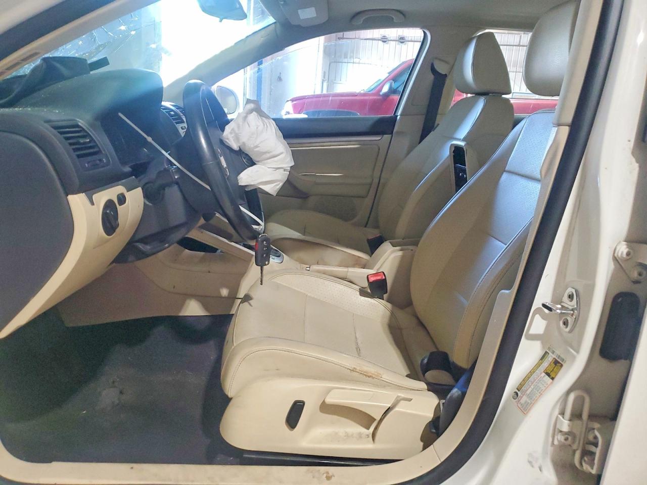 2010 Volkswagen Jetta Limited White vin: 3VWAX7AJXAM153058