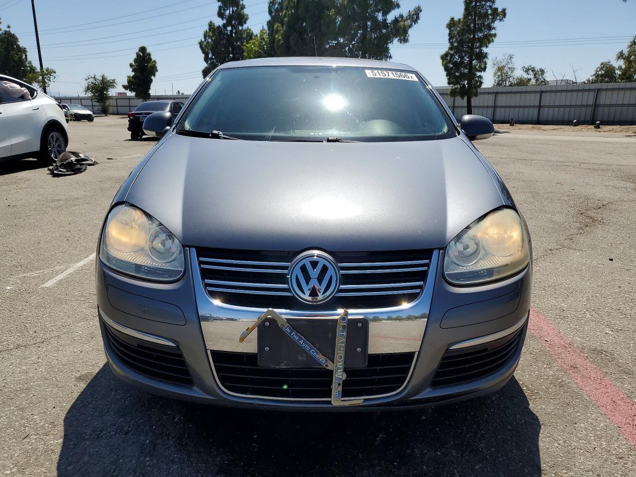 2010 Volkswagen Jetta Limited Gray vin: 3VWAZ7AJ2AM131193