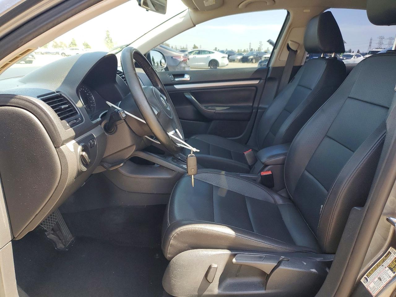 2010 Volkswagen Jetta Limited Gray vin: 3VWAZ7AJ2AM131193