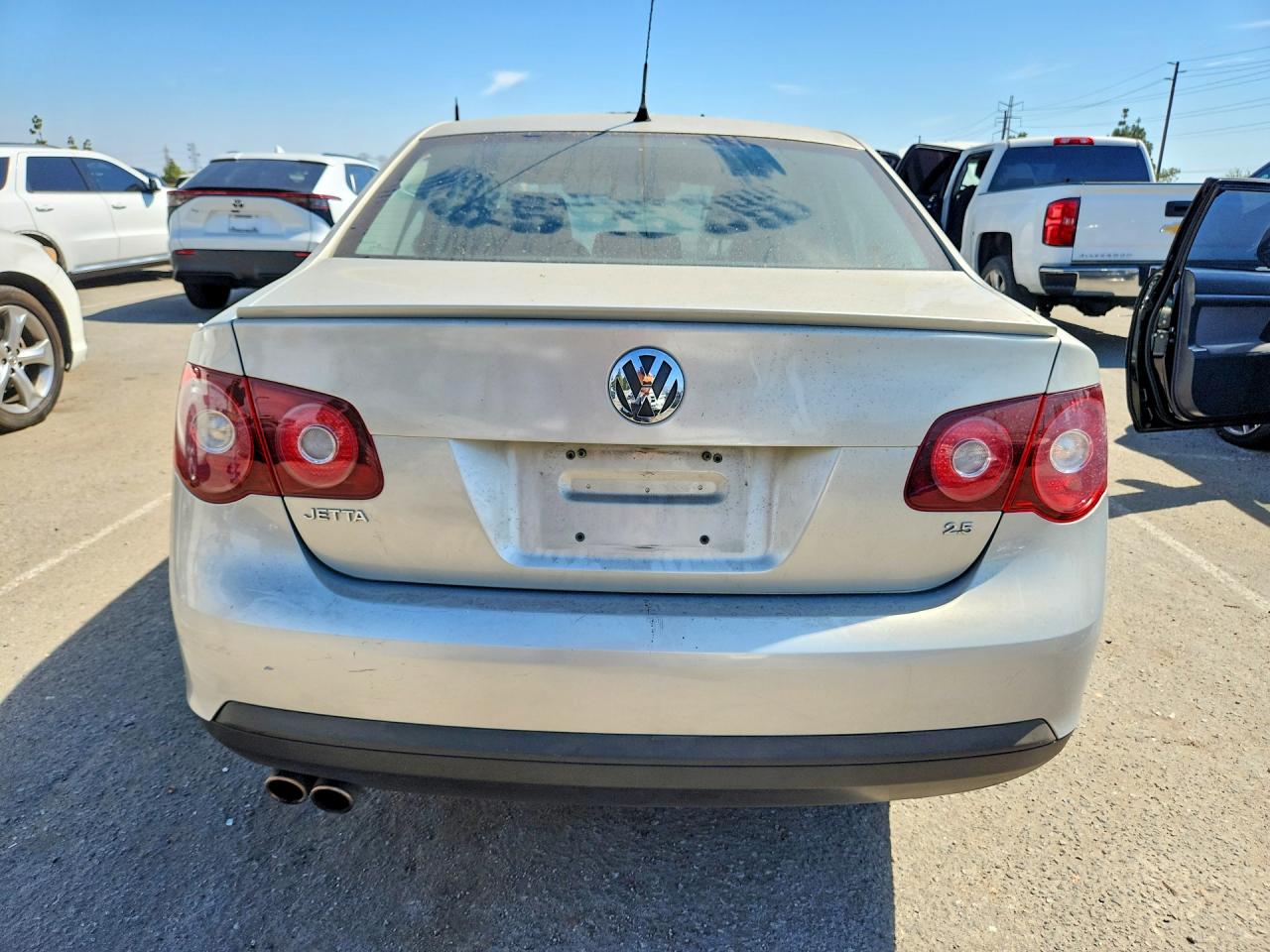 2010 Volkswagen Jetta Limited Silver vin: 3VWAZ7AJXAM107191