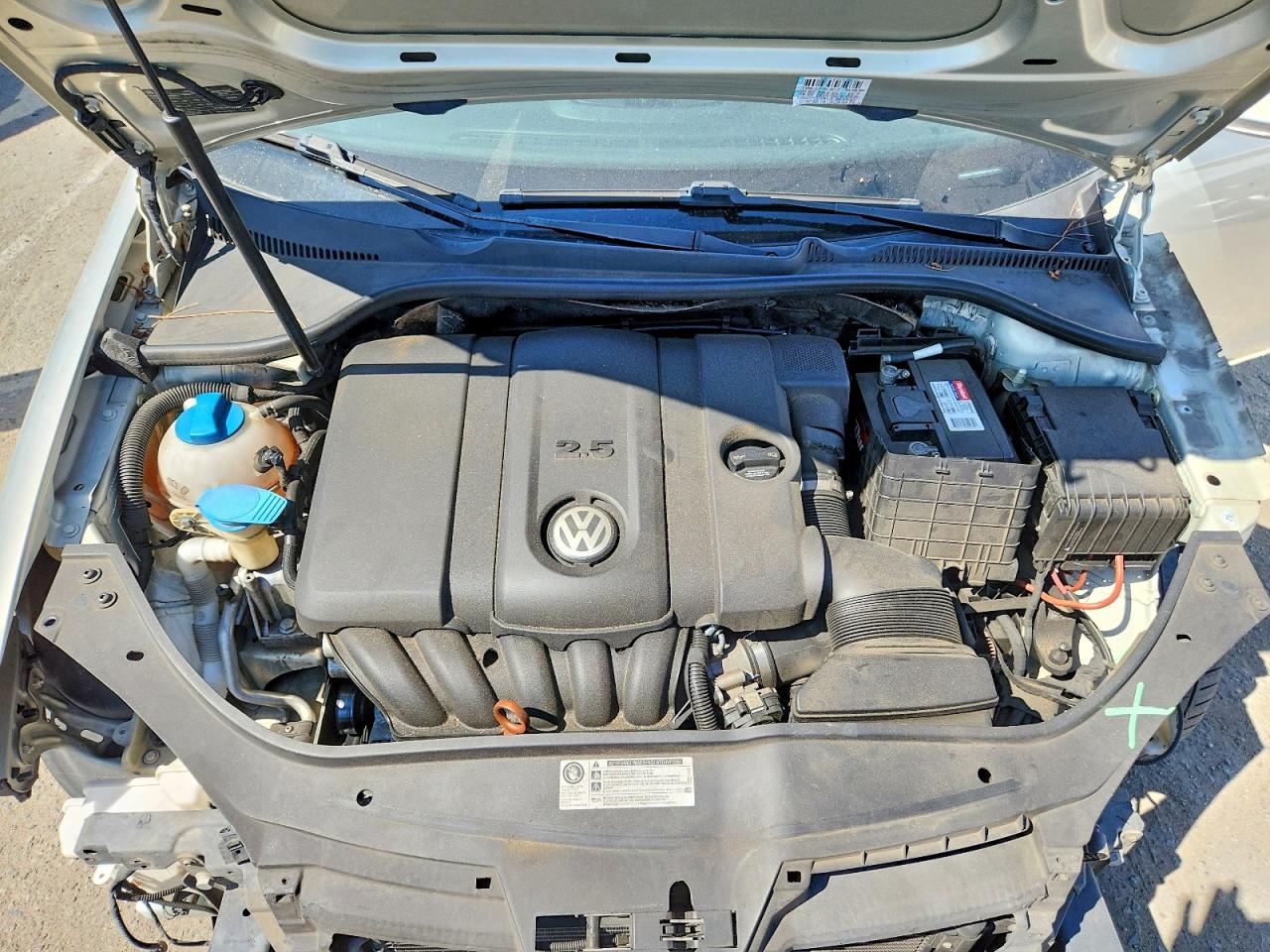 2010 Volkswagen Jetta Limited Silver vin: 3VWAZ7AJXAM107191