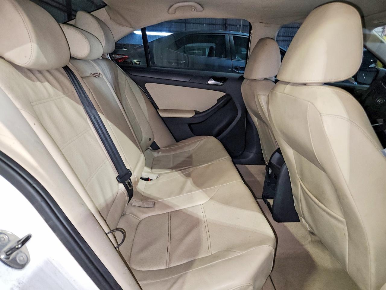 2014 Volkswagen Jetta Se White vin: 3VWB07AJ1EM387541