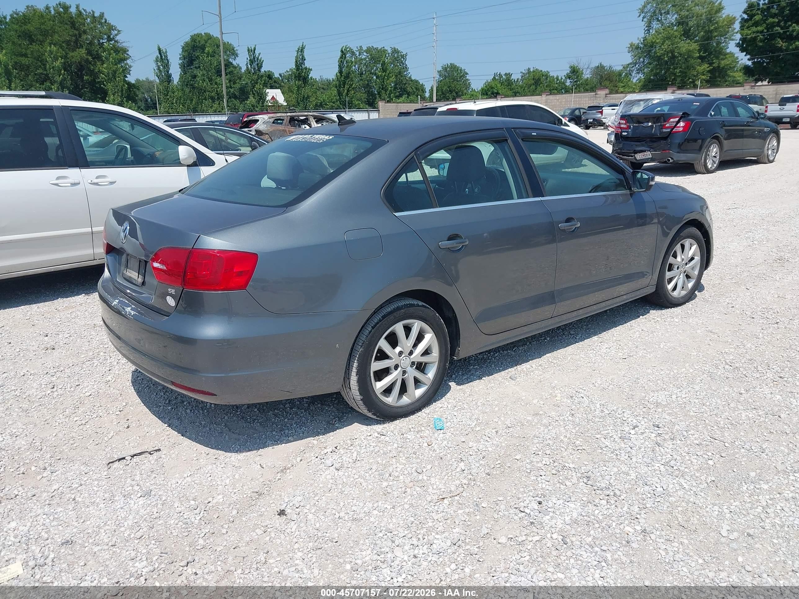 2014 Volkswagen Jetta 1.8t Se Gray vin: 3VWB07AJ3EM203412
