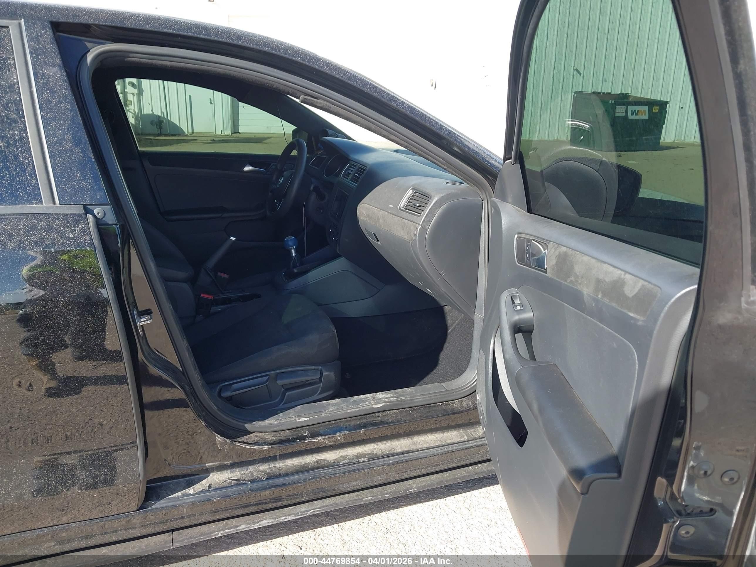2015 Volkswagen Jetta 1.8t Se Черный vin: 3VWB17AJ0FM423329