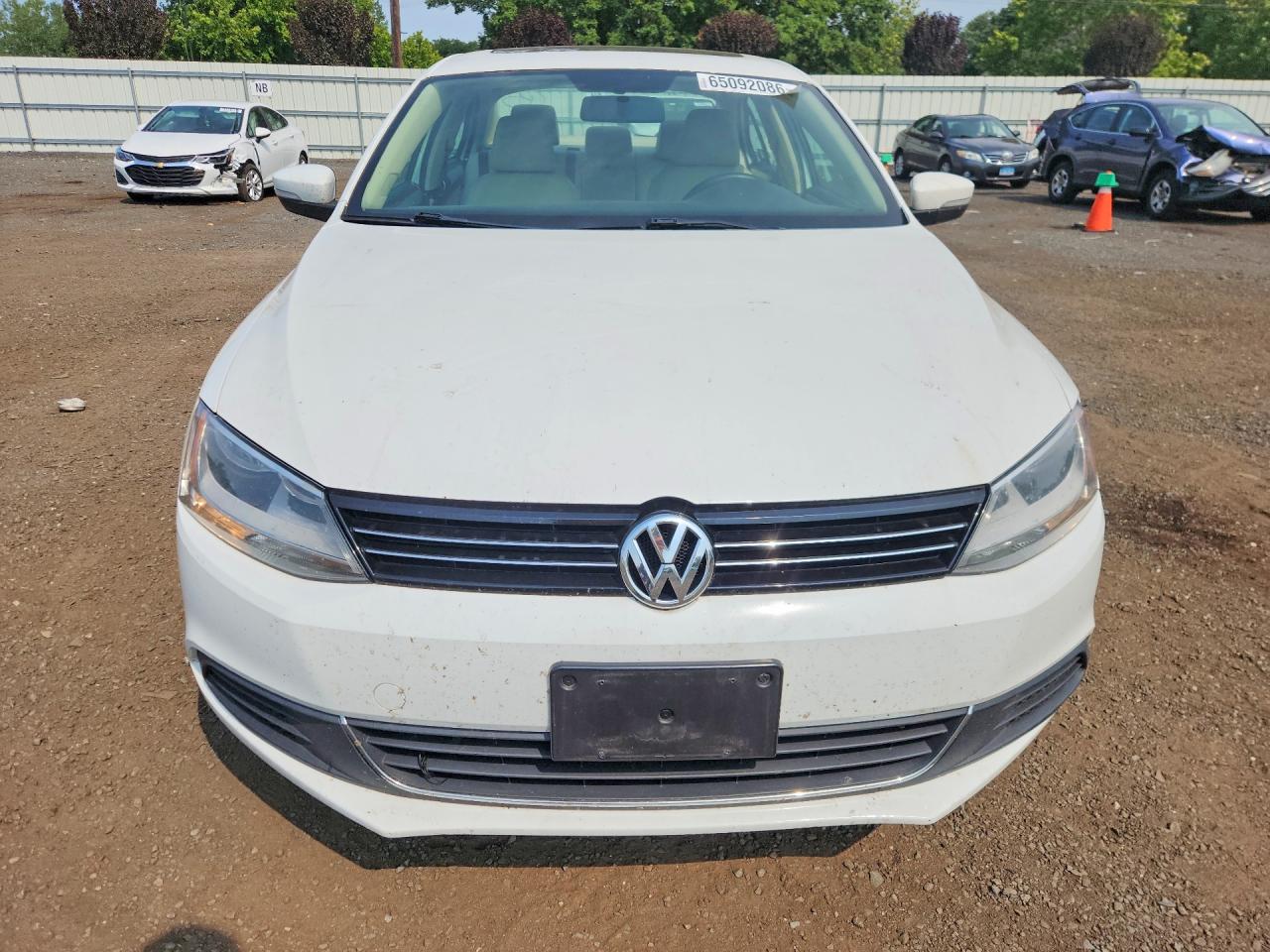 2014 Volkswagen Jetta Se Белый vin: 3VWB17AJ1EM418798