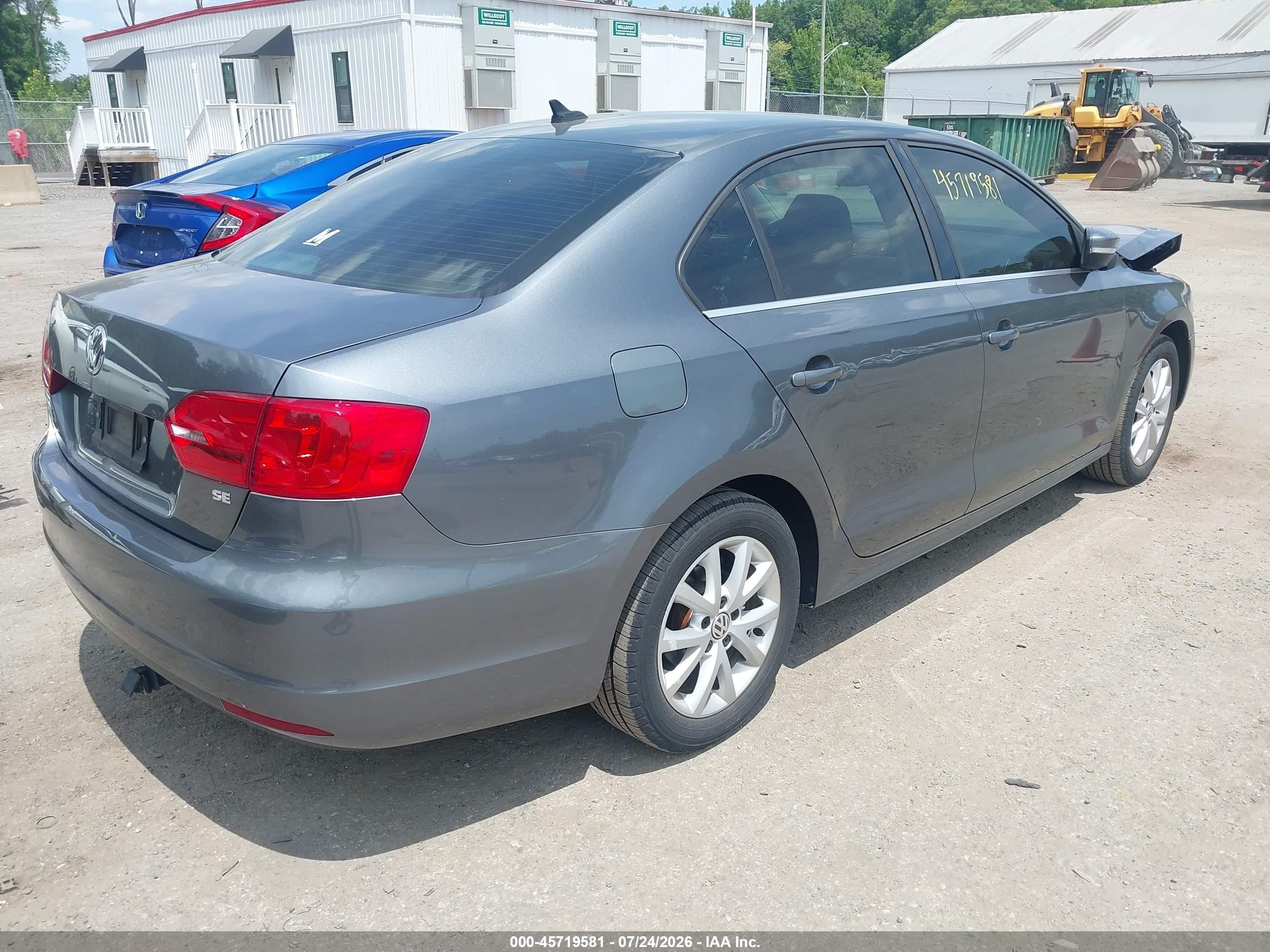 2014 Volkswagen Jetta 1.8t Se Gray vin: 3VWB17AJ3EM287051