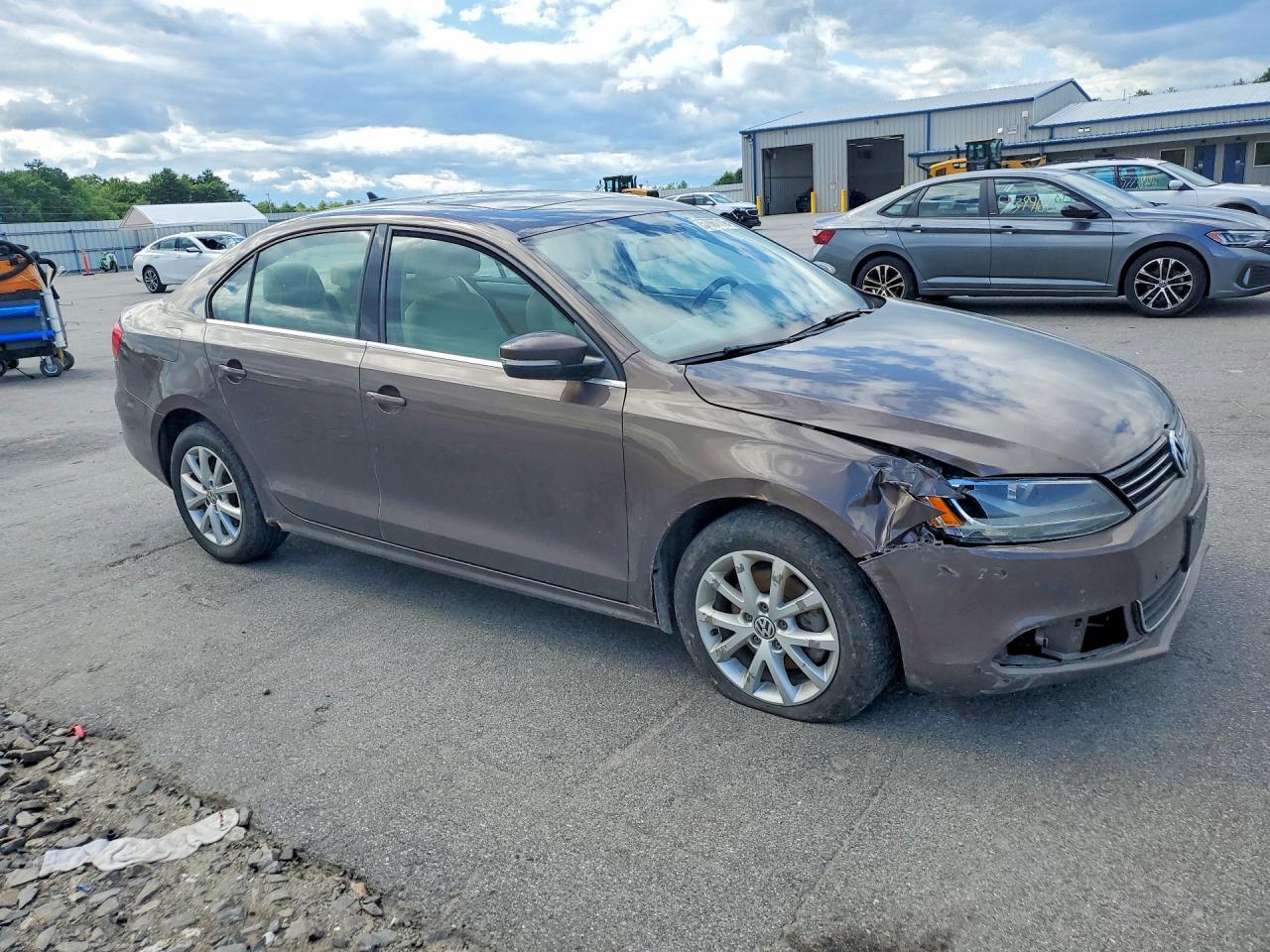 2014 Volkswagen Jetta Se Коричневый vin: 3VWB17AJ9EM357765