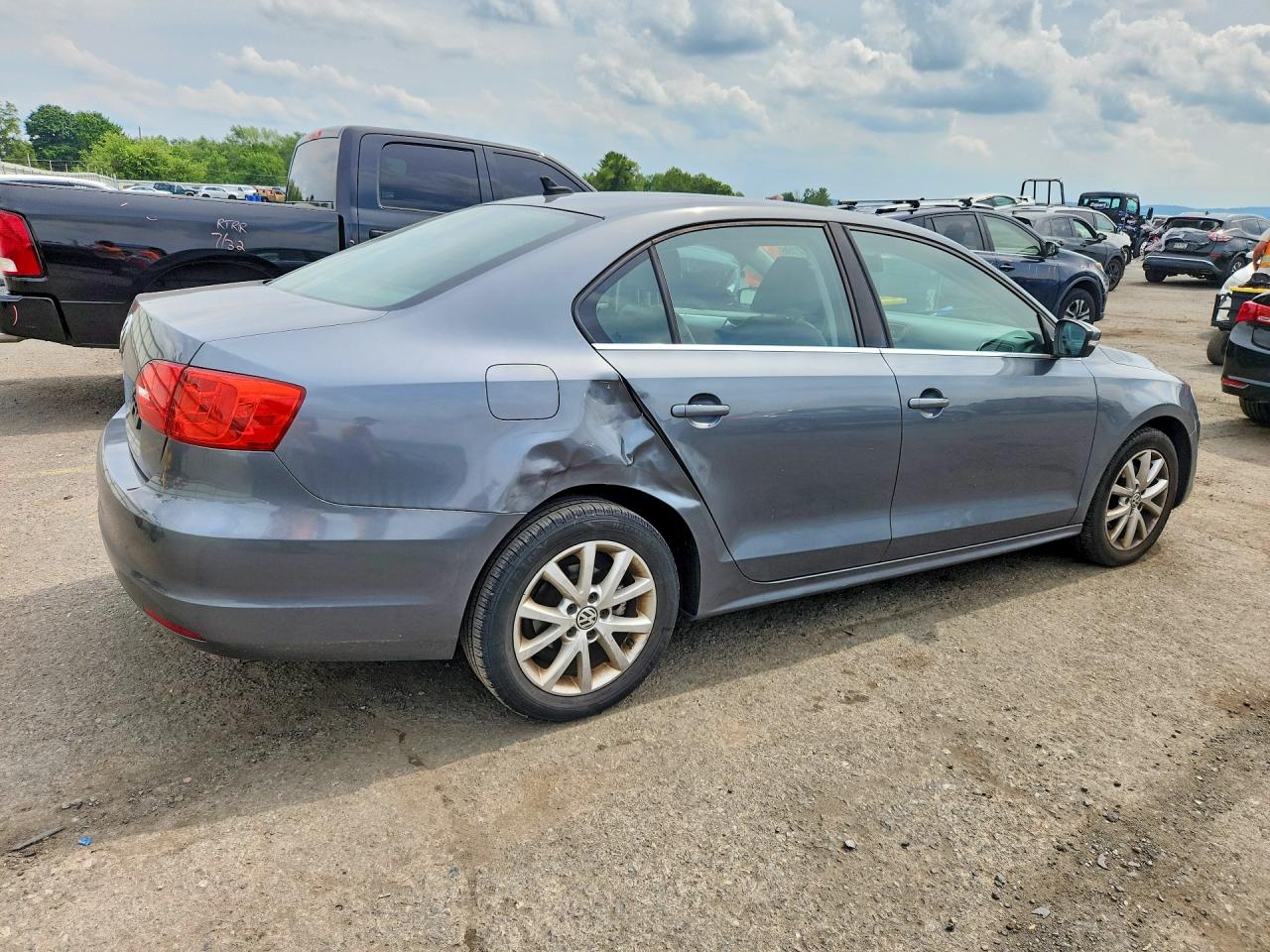 2014 Volkswagen Jetta Se Gray vin: 3VWB17AJXEM325830