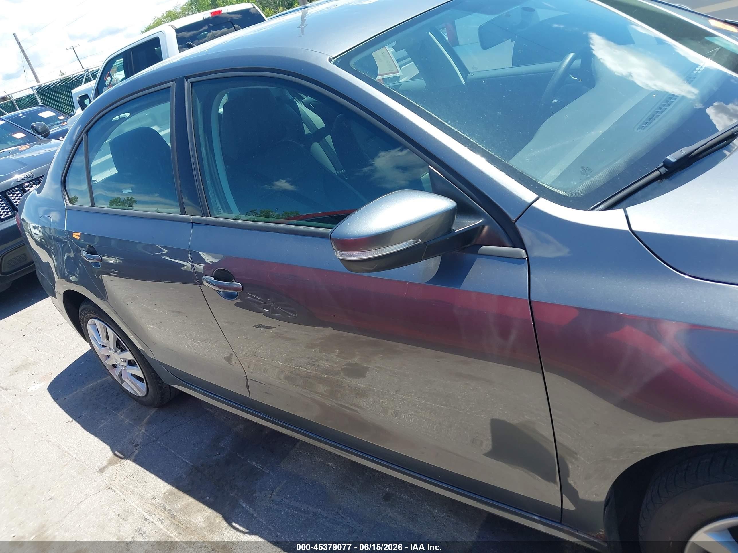 2014 Volkswagen Jetta 1.8t Se Gray vin: 3VWB17AJXEM436779