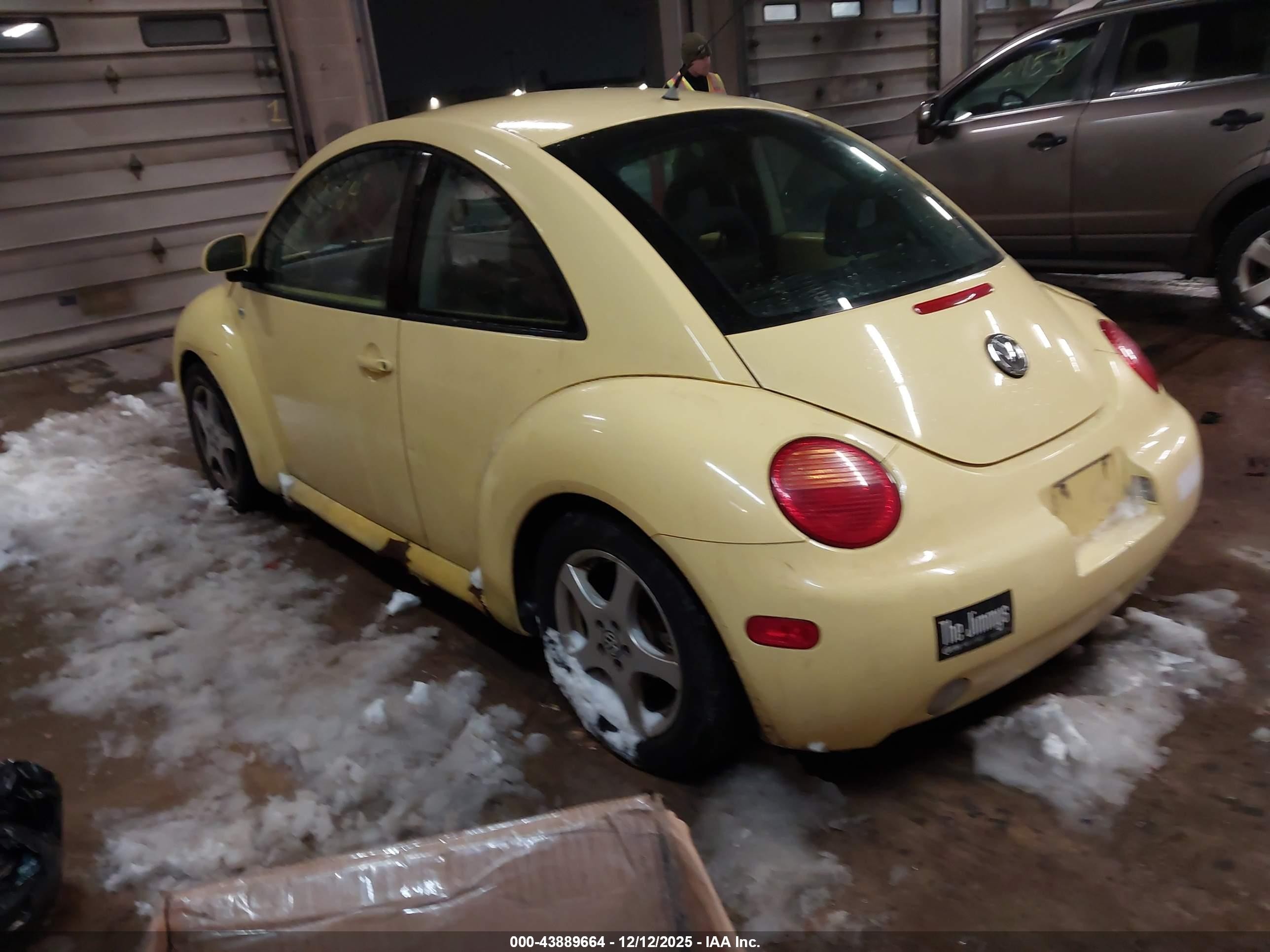 1999 Volkswagen New Beetle Gl Yellow vin: 3VWBA21C1XM453378