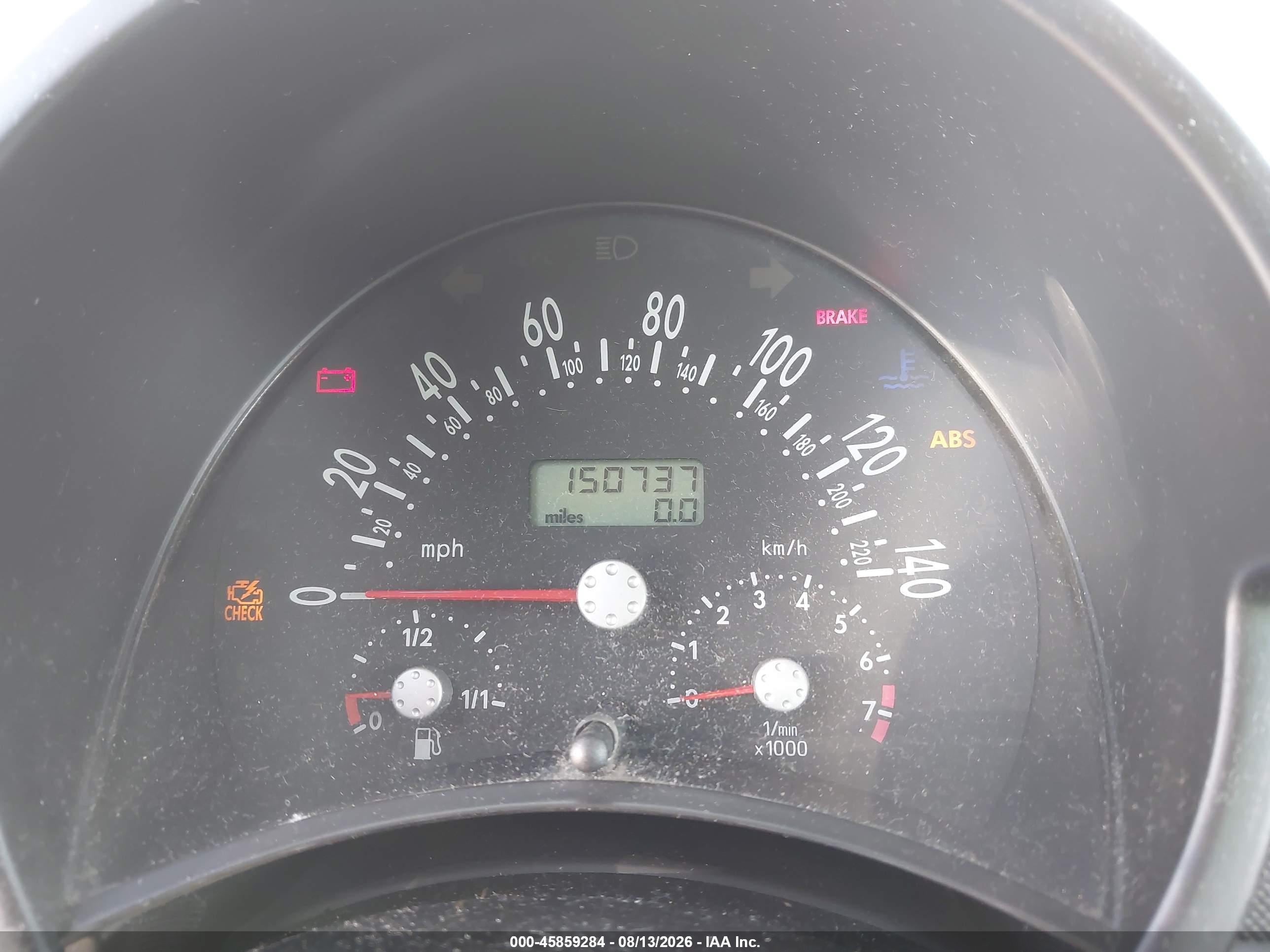 2000 Volkswagen New Beetle Gl White vin: 3VWBA21C3YM498310