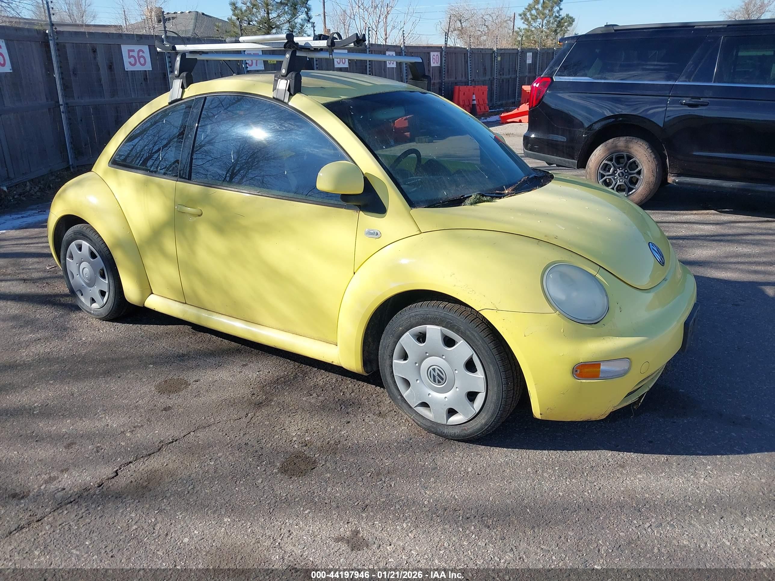 2000 Volkswagen New Beetle Gl Yellow vin: 3VWBA21C4YM409568
