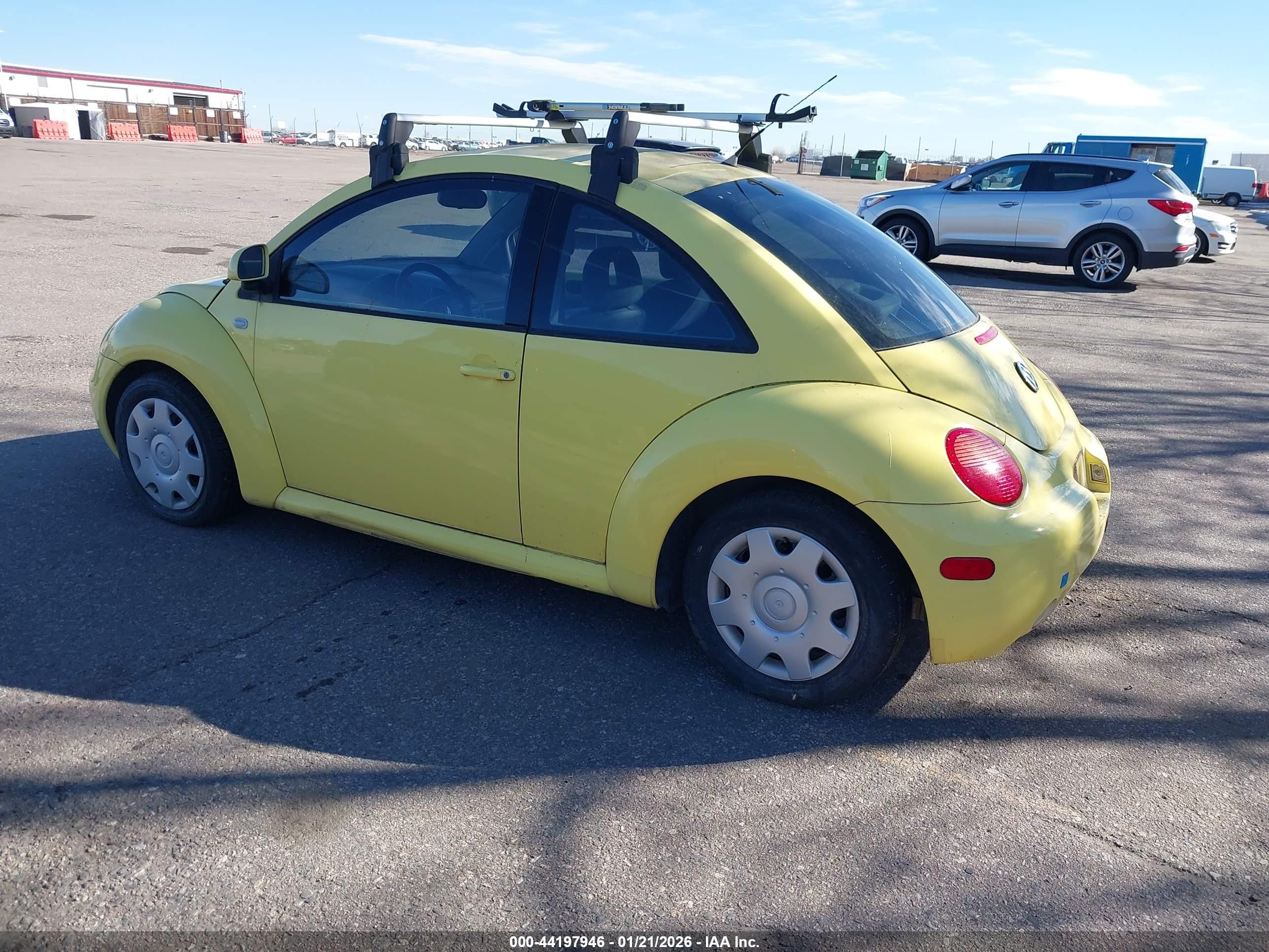 2000 Volkswagen New Beetle Gl Yellow vin: 3VWBA21C4YM409568