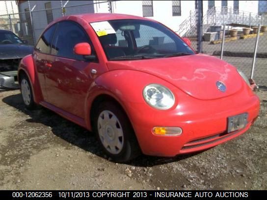2000 Volkswagen New Beetle Gl vin: 3VWBA21C7YM499122