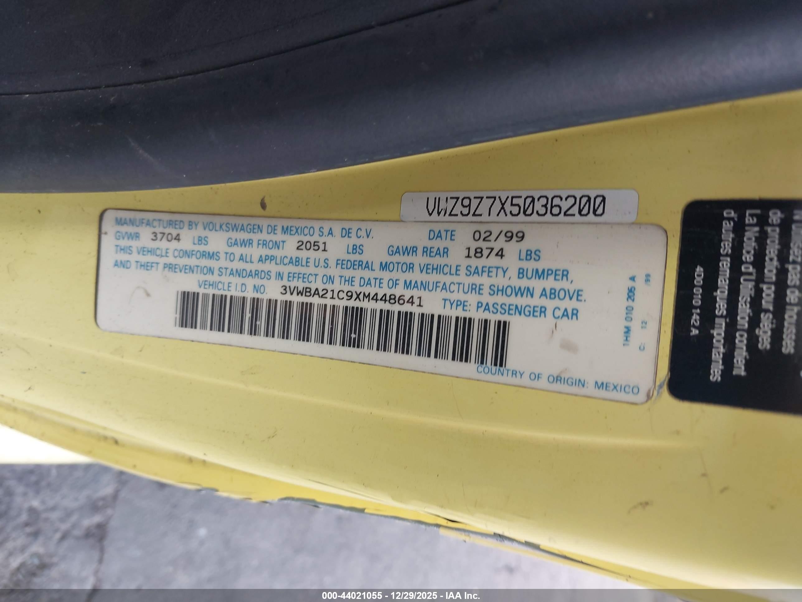 1999 Volkswagen New Beetle Gl Yellow vin: 3VWBA21C9XM448641