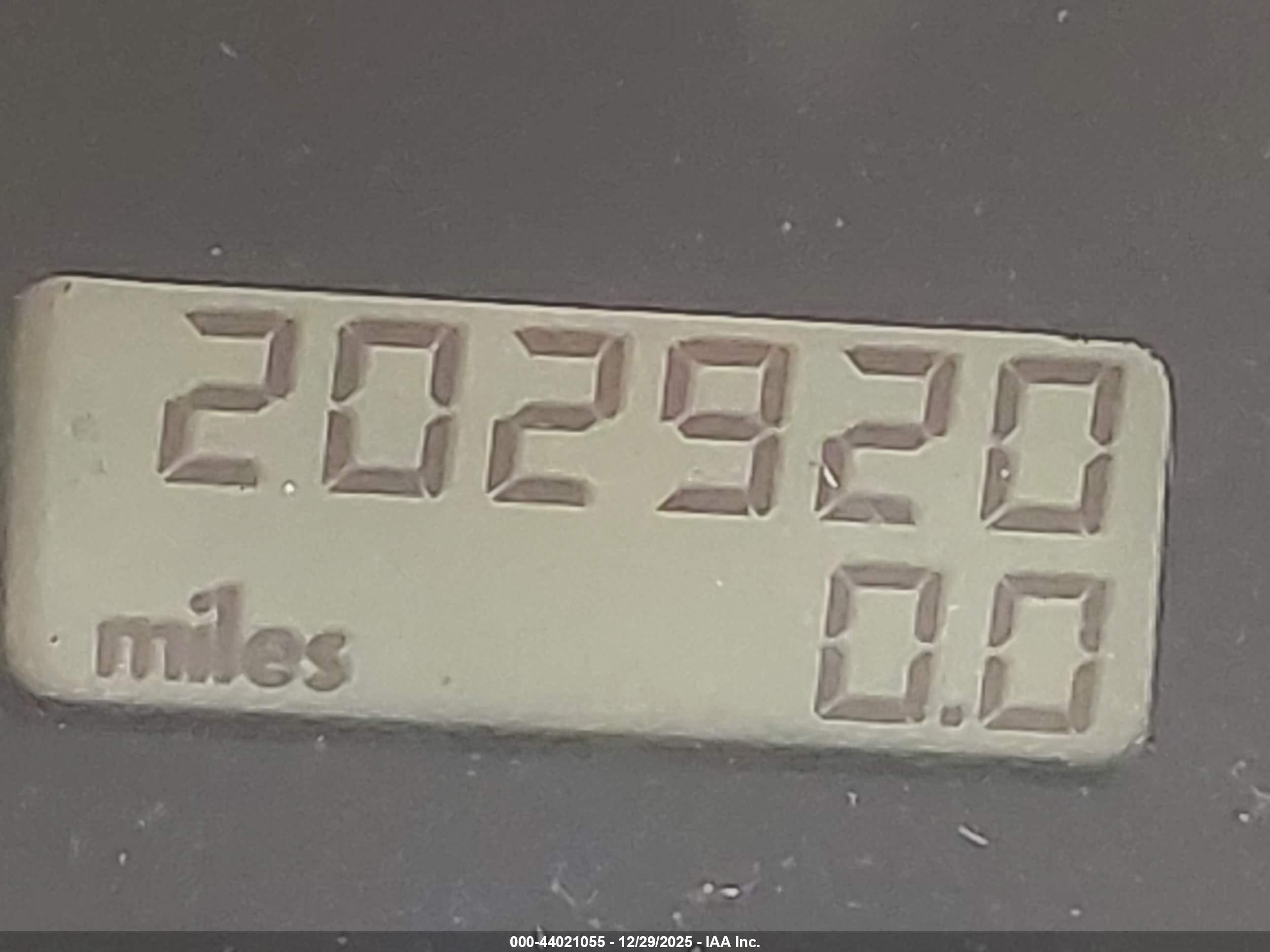 1999 Volkswagen New Beetle Gl Yellow vin: 3VWBA21C9XM448641