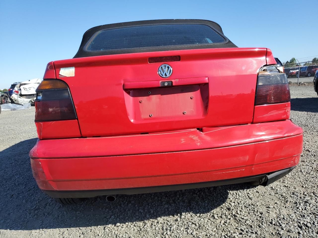 1998 Volkswagen Cabrio Gls Red vin: 3VWBA81E6WM812176