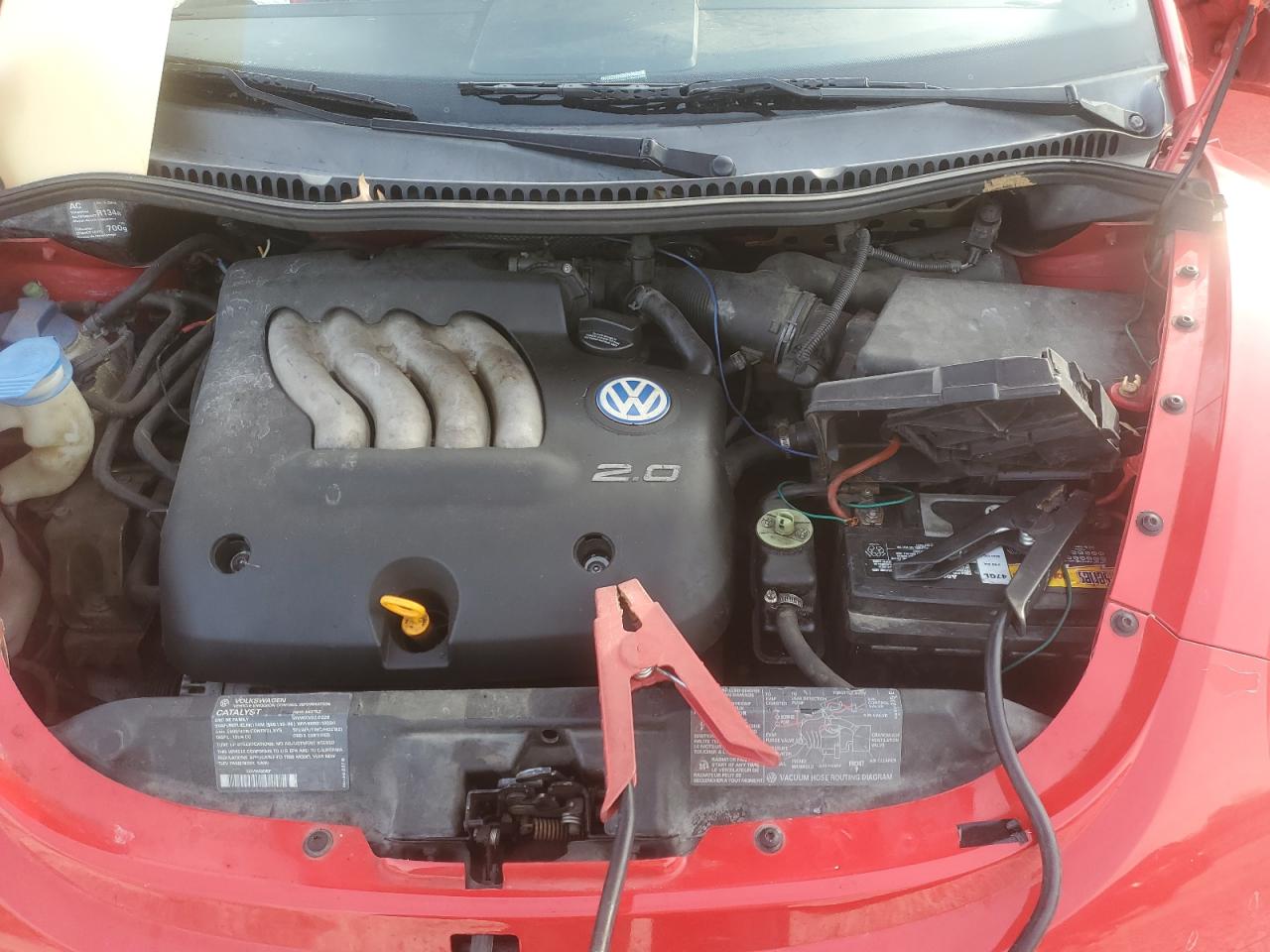 1998 Volkswagen New Beetle    Red vin: 3VWBB61C0WM004468