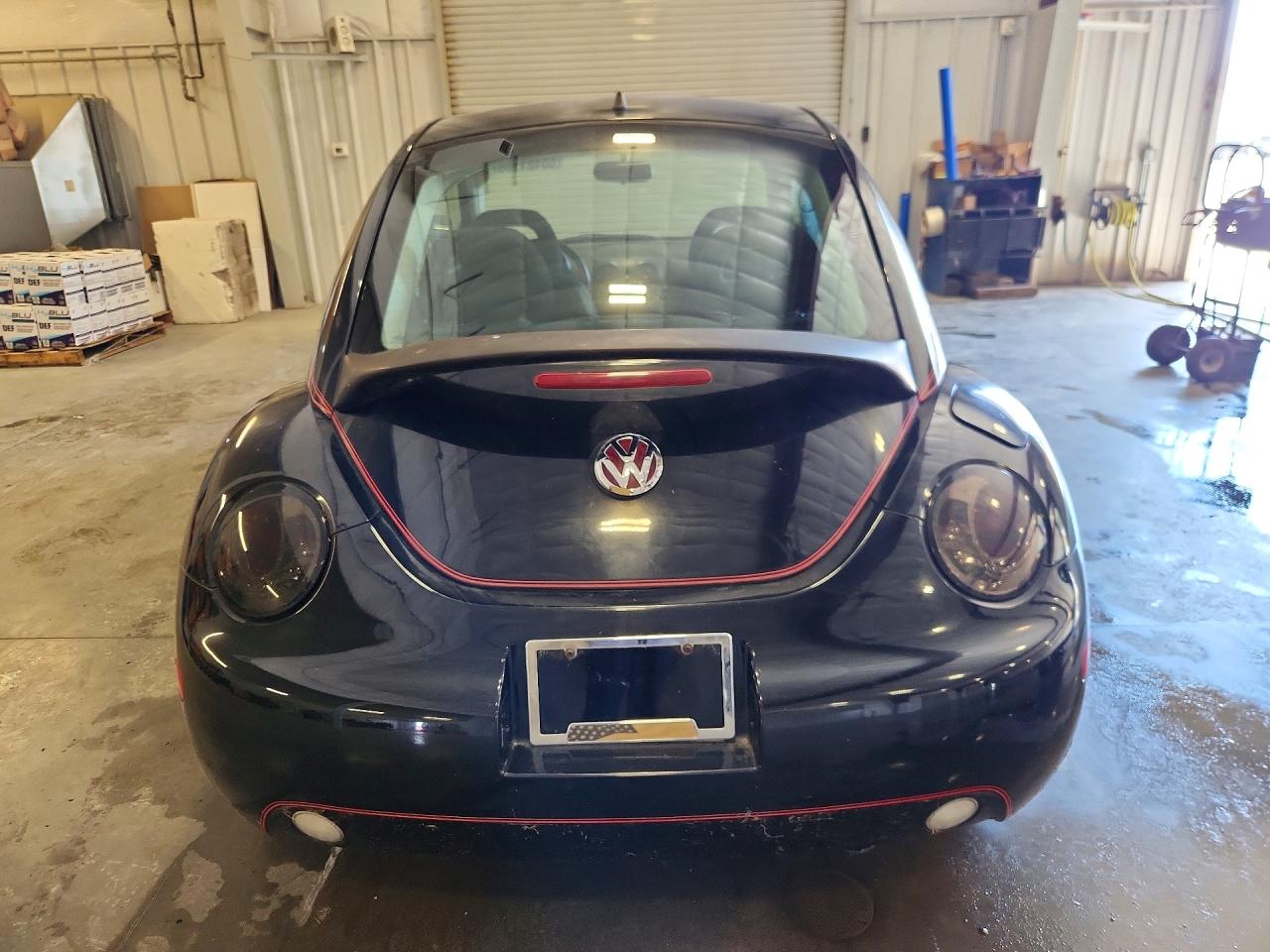 1998 Volkswagen New Beetle Black vin: 3VWBB61C0WM037907