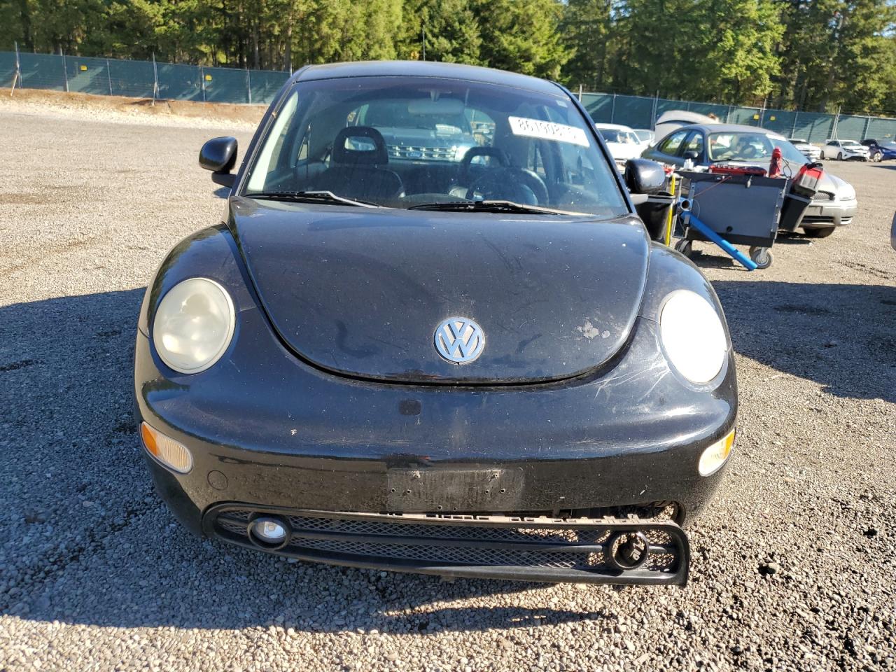 1998 Volkswagen New Beetle Black vin: 3VWBB61C0WM044338