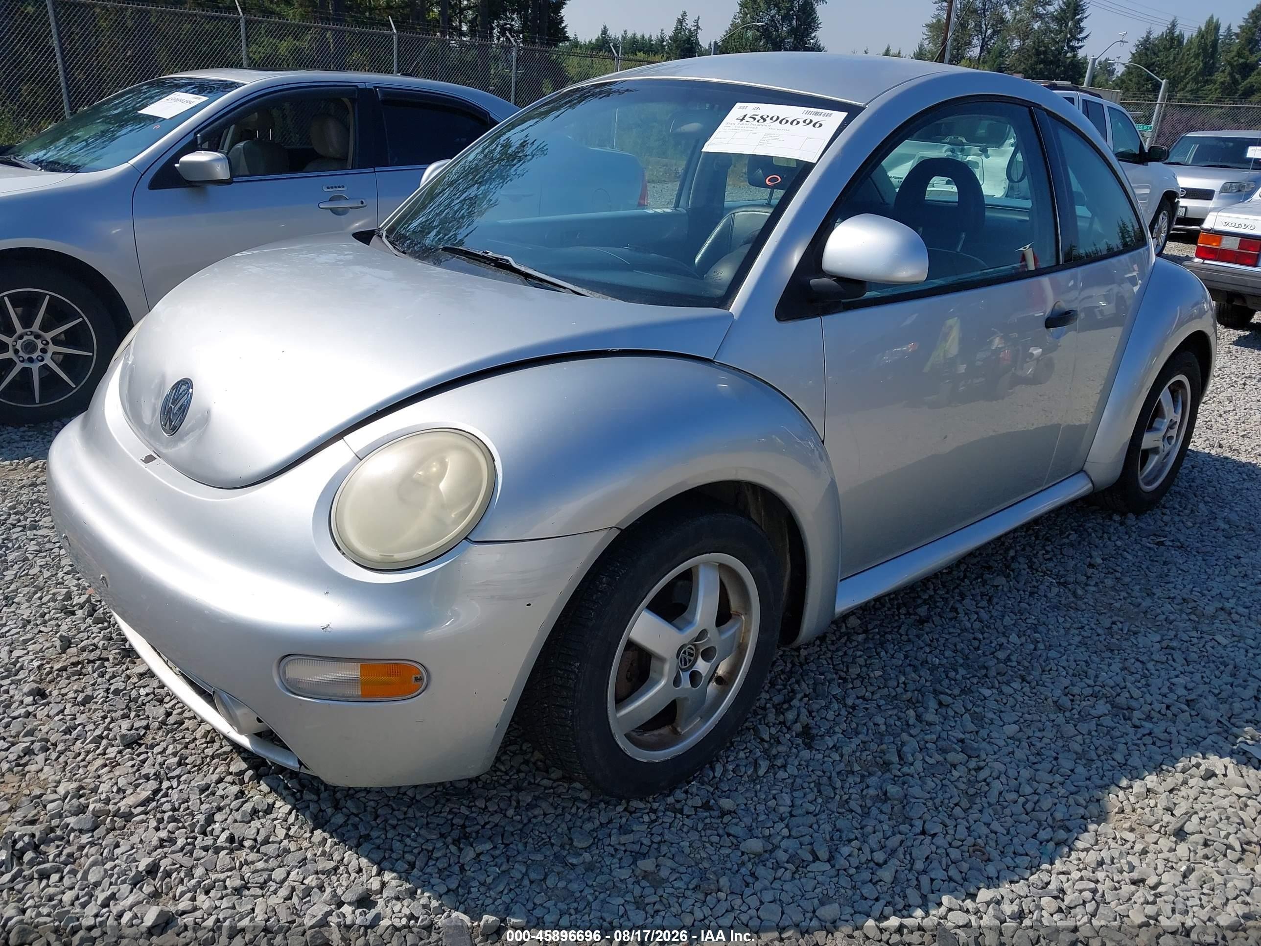 1998 Volkswagen New Beetle   Silver vin: 3VWBB61C4WM001489