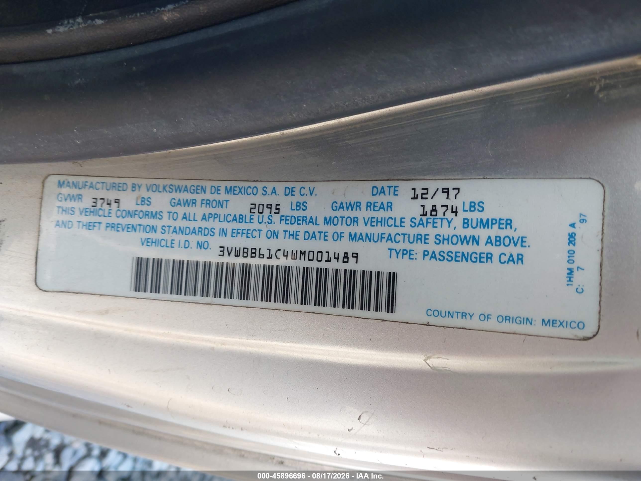 1998 Volkswagen New Beetle   Silver vin: 3VWBB61C4WM001489
