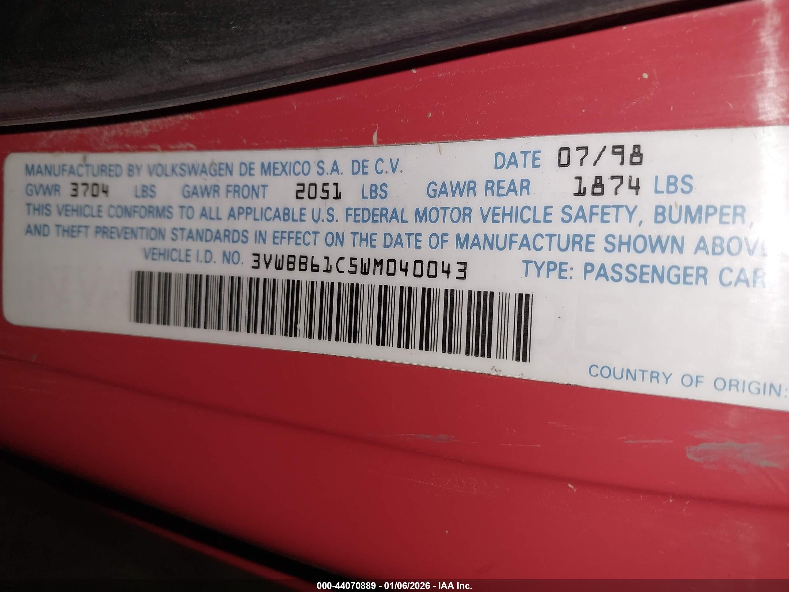 1998 Volkswagen New Beetle   Red vin: 3VWBB61C5WM040043
